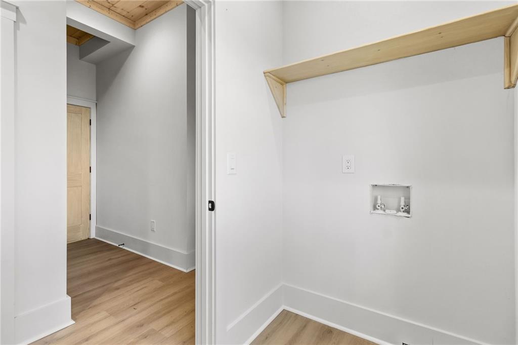 Jasper, Georgia, 30143, United States, 4 Bedrooms Bedrooms, ,5 BathroomsBathrooms,Residential,For Sale,1974476