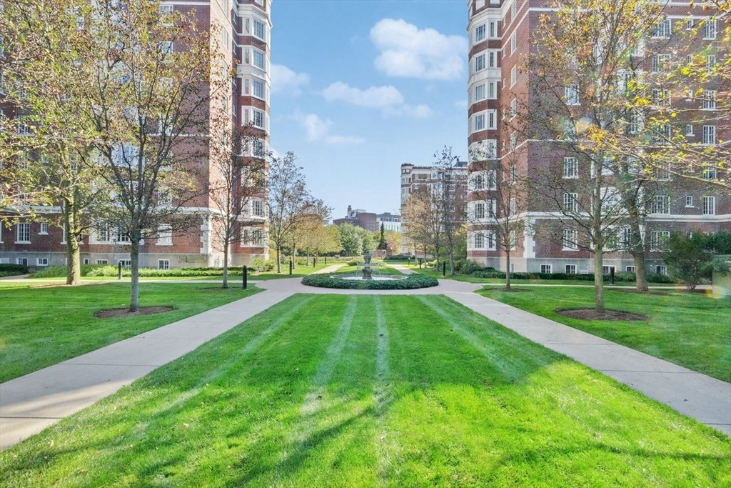 Brookline, Massachusetts, 02446, United States, 3 Bedrooms Bedrooms, ,3 BathroomsBathrooms,Residential,For Sale,1991911