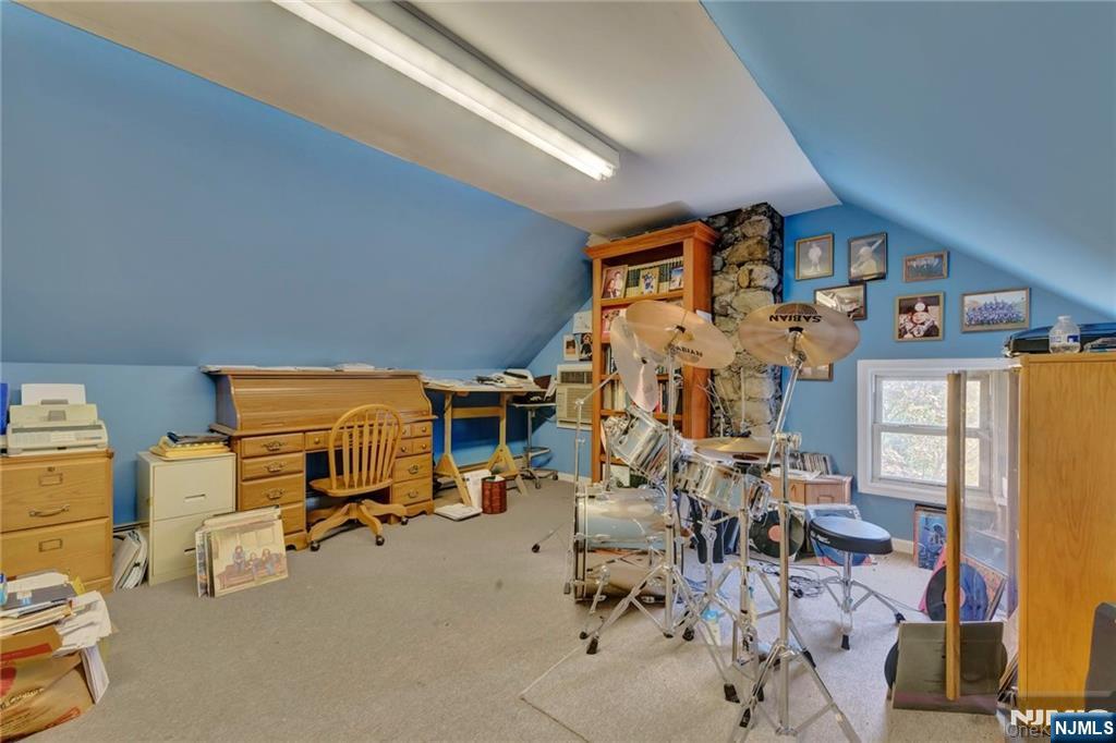 Nanuet, New York, 10954, United States, 6 Bedrooms Bedrooms, ,7 BathroomsBathrooms,Residential,For Sale,1988199