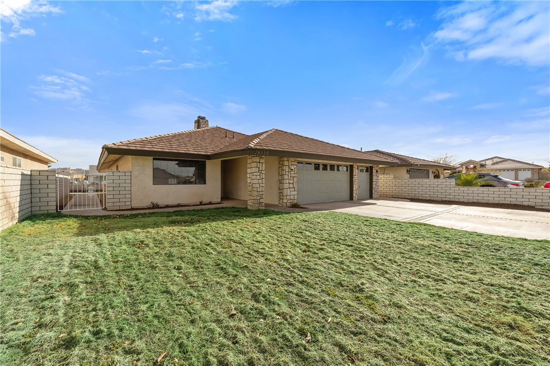 Helendale, California, 92342, United States, 3 Bedrooms Bedrooms, ,2 BathroomsBathrooms,Residential,For Sale,1950489