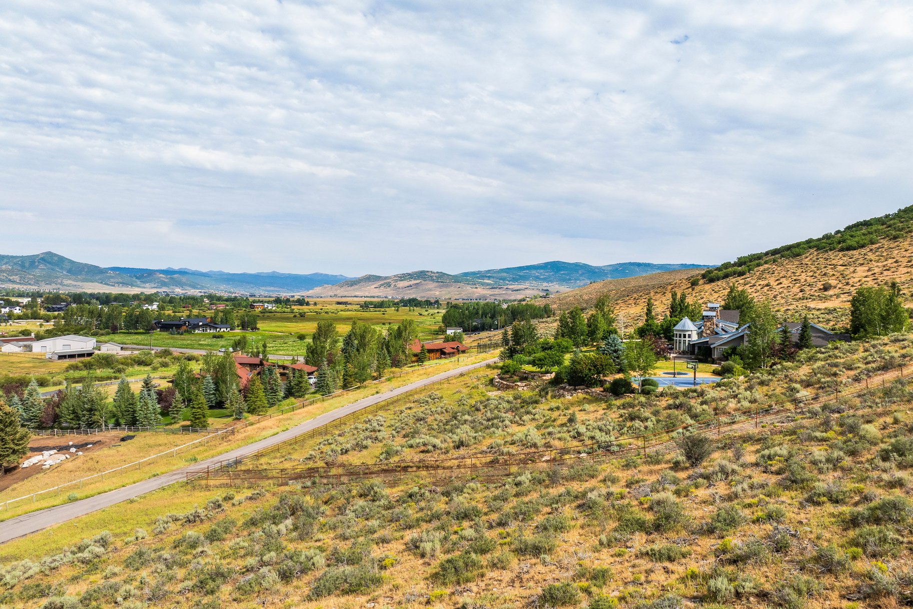  A Rare Old Ranch Road Homesite with Panoramic Ski Mountain Views - 物件實景