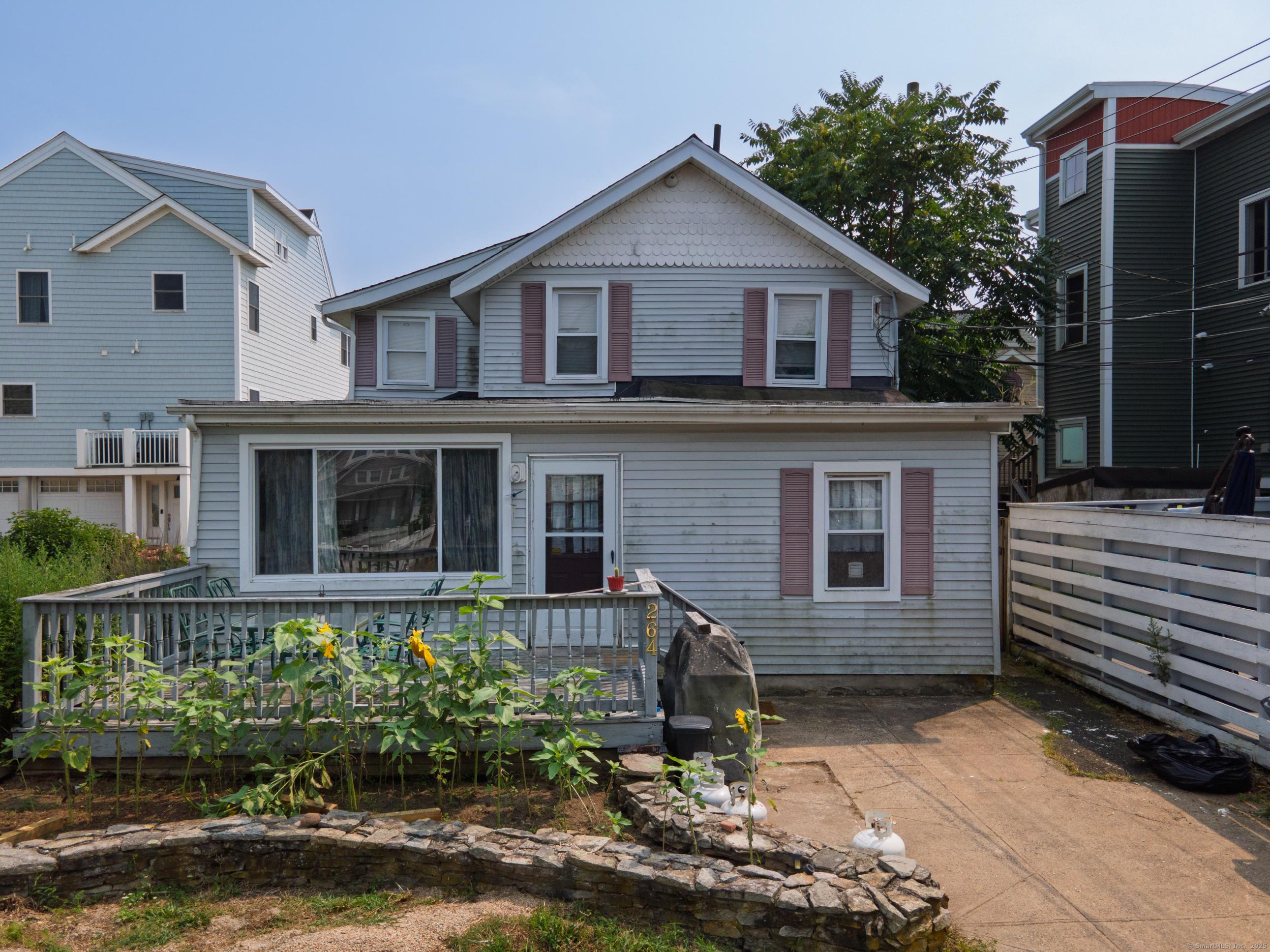 East Haven, Connecticut, 06512, United States, 4 Bedrooms Bedrooms, ,2 BathroomsBathrooms,Residential,For Sale,1909187
