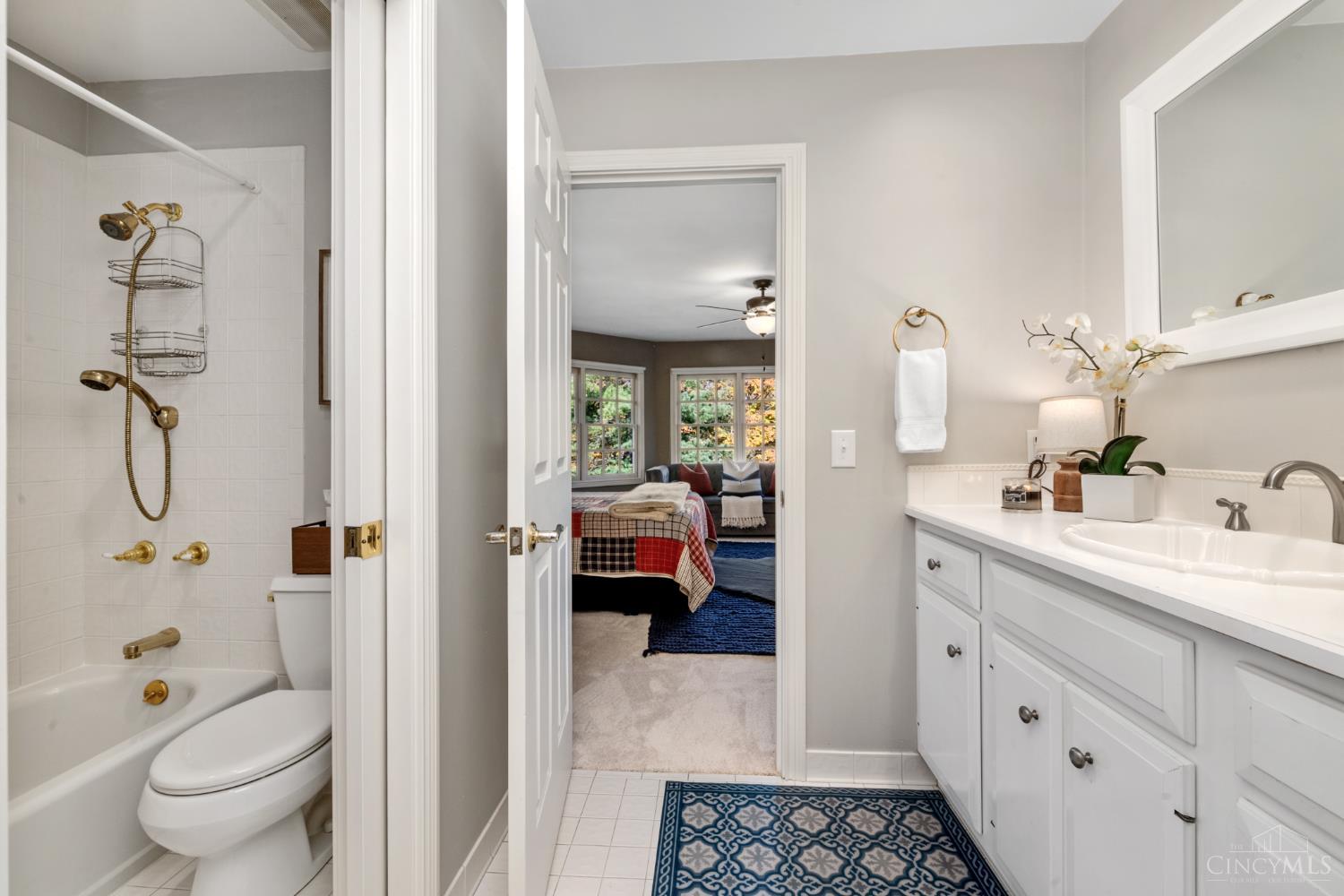 Indian Hill, Ohio, 45243, United States, 6 Bedrooms Bedrooms, ,6 BathroomsBathrooms,Residential,For Sale,1988280