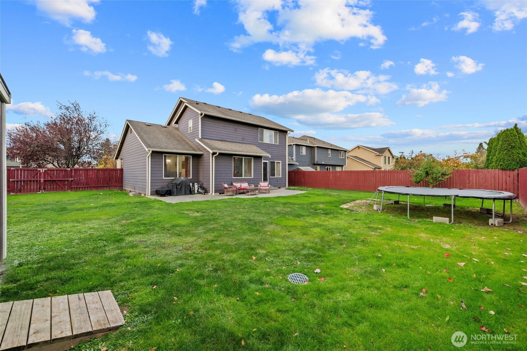 Burlington, Washington, 98233, United States, 4 Bedrooms Bedrooms, ,3 BathroomsBathrooms,Residential,For Sale,1987106