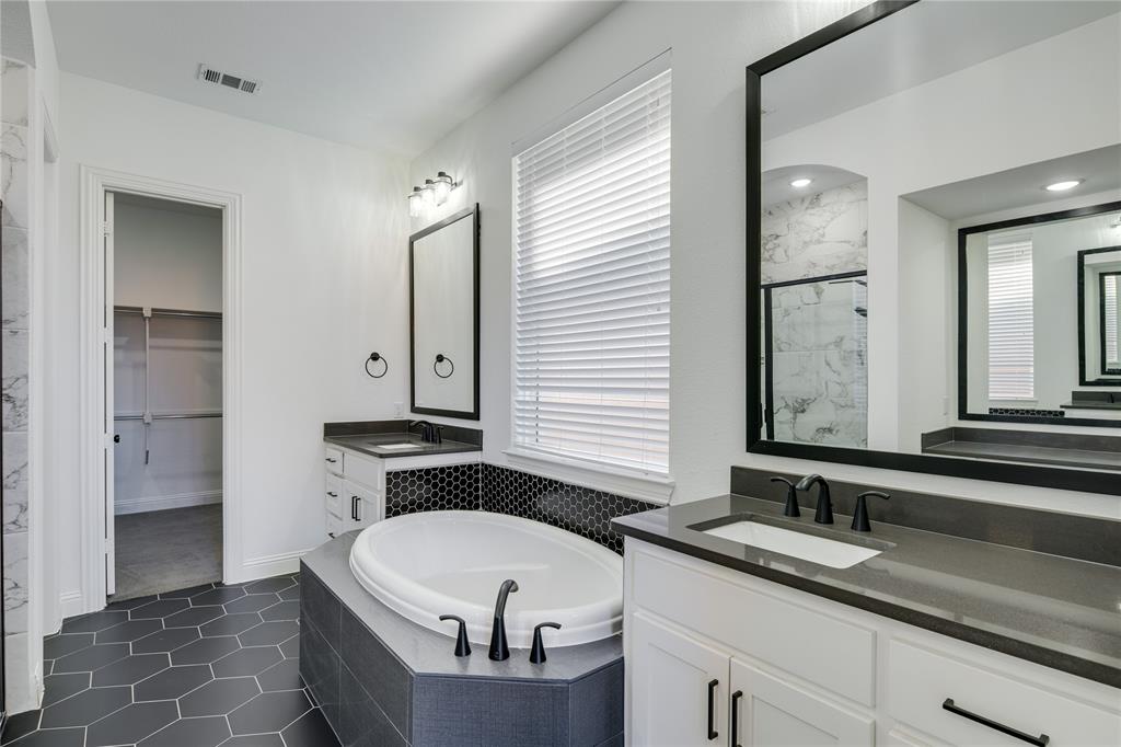 Aubrey, Texas, 76227, United States, 4 Bedrooms Bedrooms, ,4 BathroomsBathrooms,Residential,For Sale,1961194