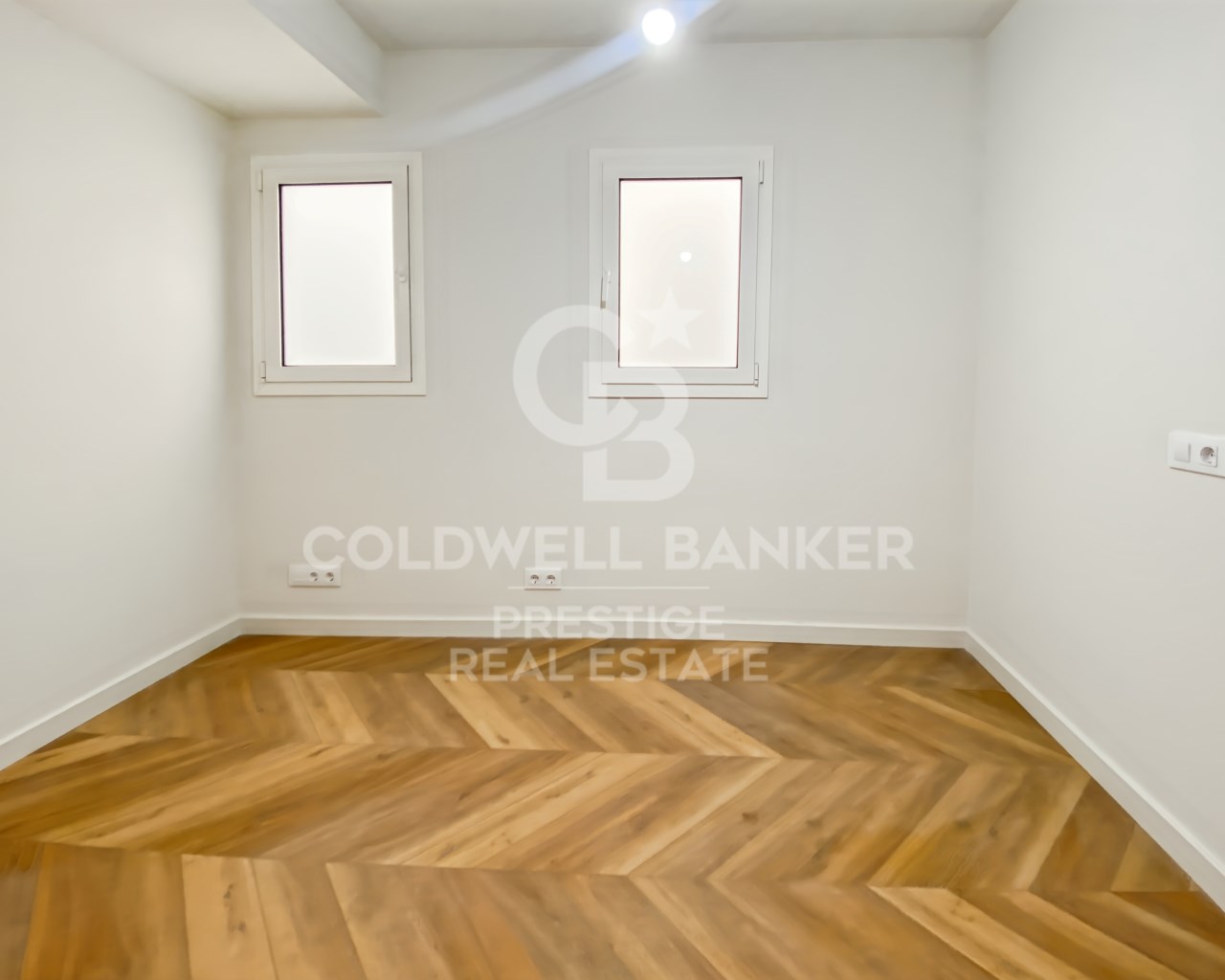 Barcelona, Catalonia, ES, 3 Bedrooms Bedrooms, ,2 BathroomsBathrooms,Residential,For Sale,1739113