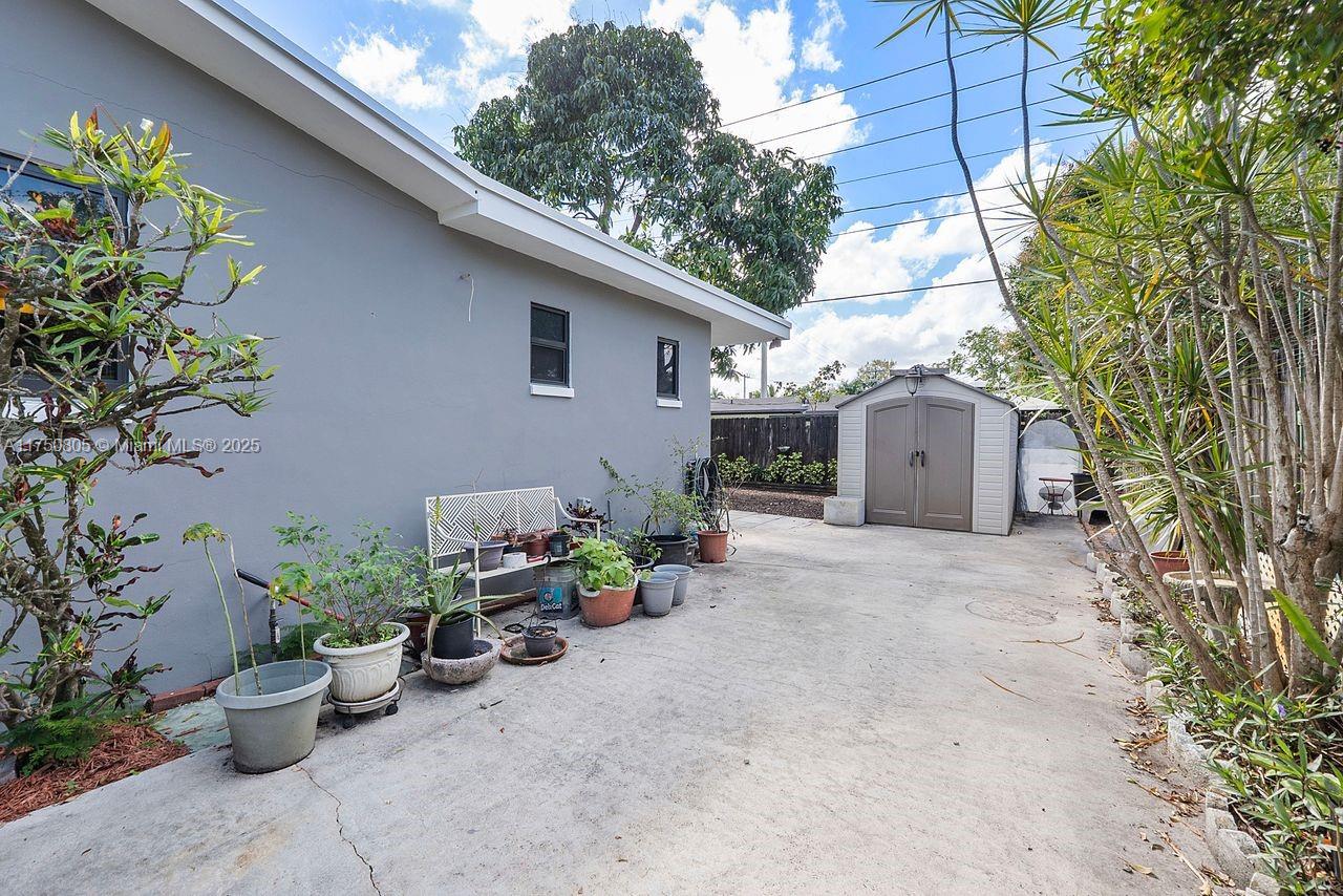 Fort Lauderdale, Florida, 33312, United States, 4 Bedrooms Bedrooms, ,2 BathroomsBathrooms,Residential,For Sale,1837801