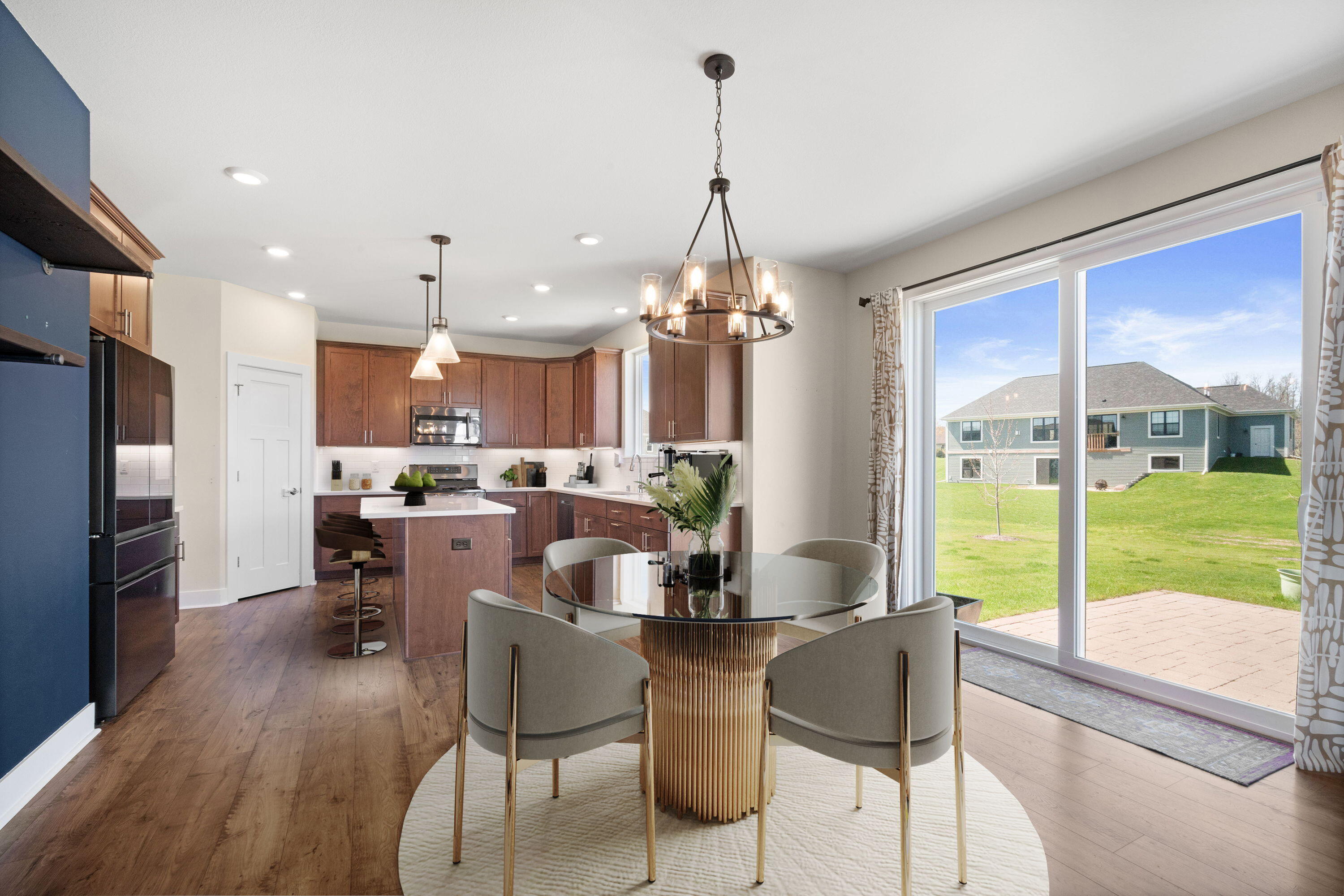 Grafton, Wisconsin, 53024, United States, 4 Bedrooms Bedrooms, ,4 BathroomsBathrooms,Residential,For Sale,1989269