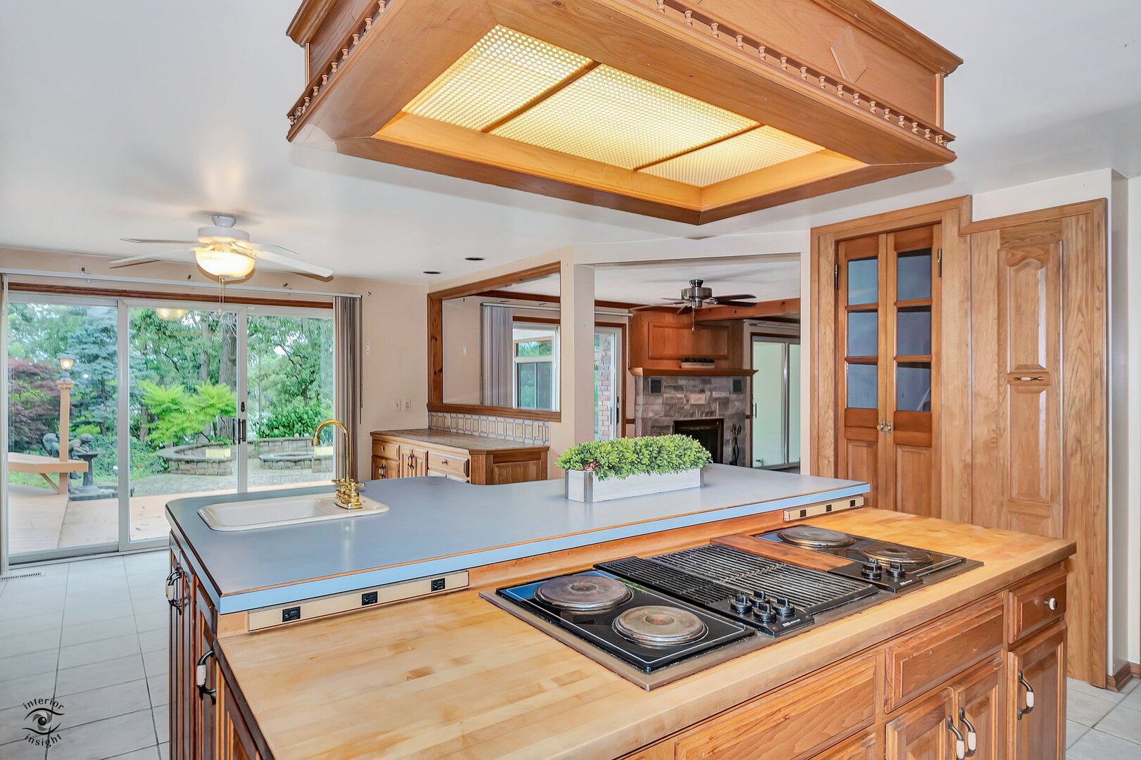 St. Anne, Illinois, 60964, United States, 4 Bedrooms Bedrooms, ,4 BathroomsBathrooms,Residential,For Sale,1901313