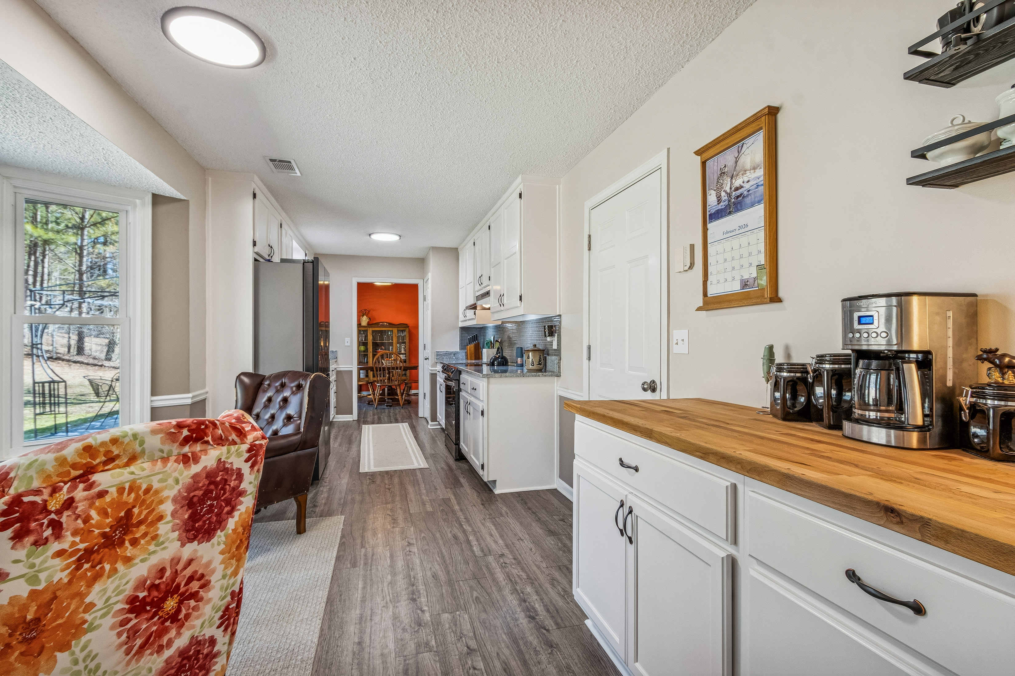  Beautifully Updated Home on a Quiet Cul-de-sac Street - 物件實景