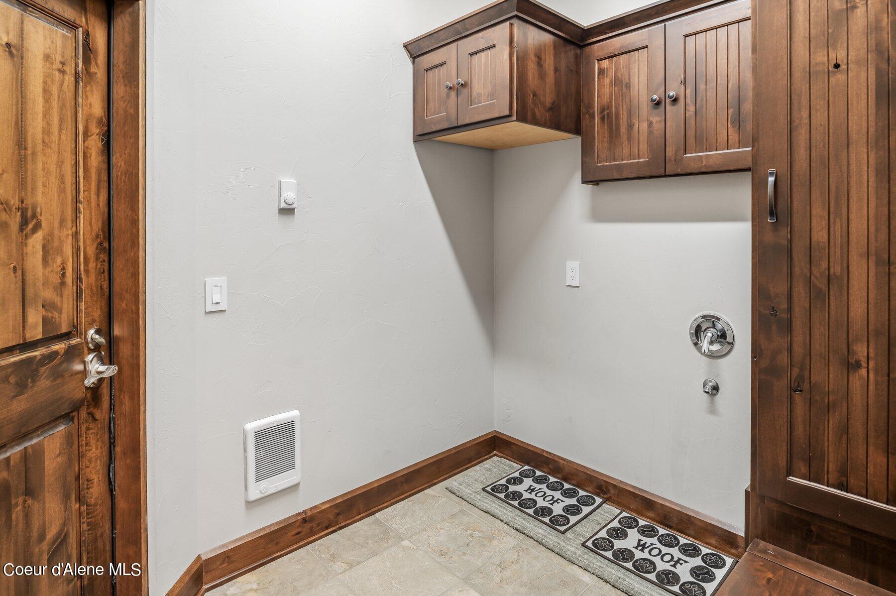 Coeur D'alene, Idaho, 83814, United States, 3 Bedrooms Bedrooms, ,Residential,For Sale,1804930