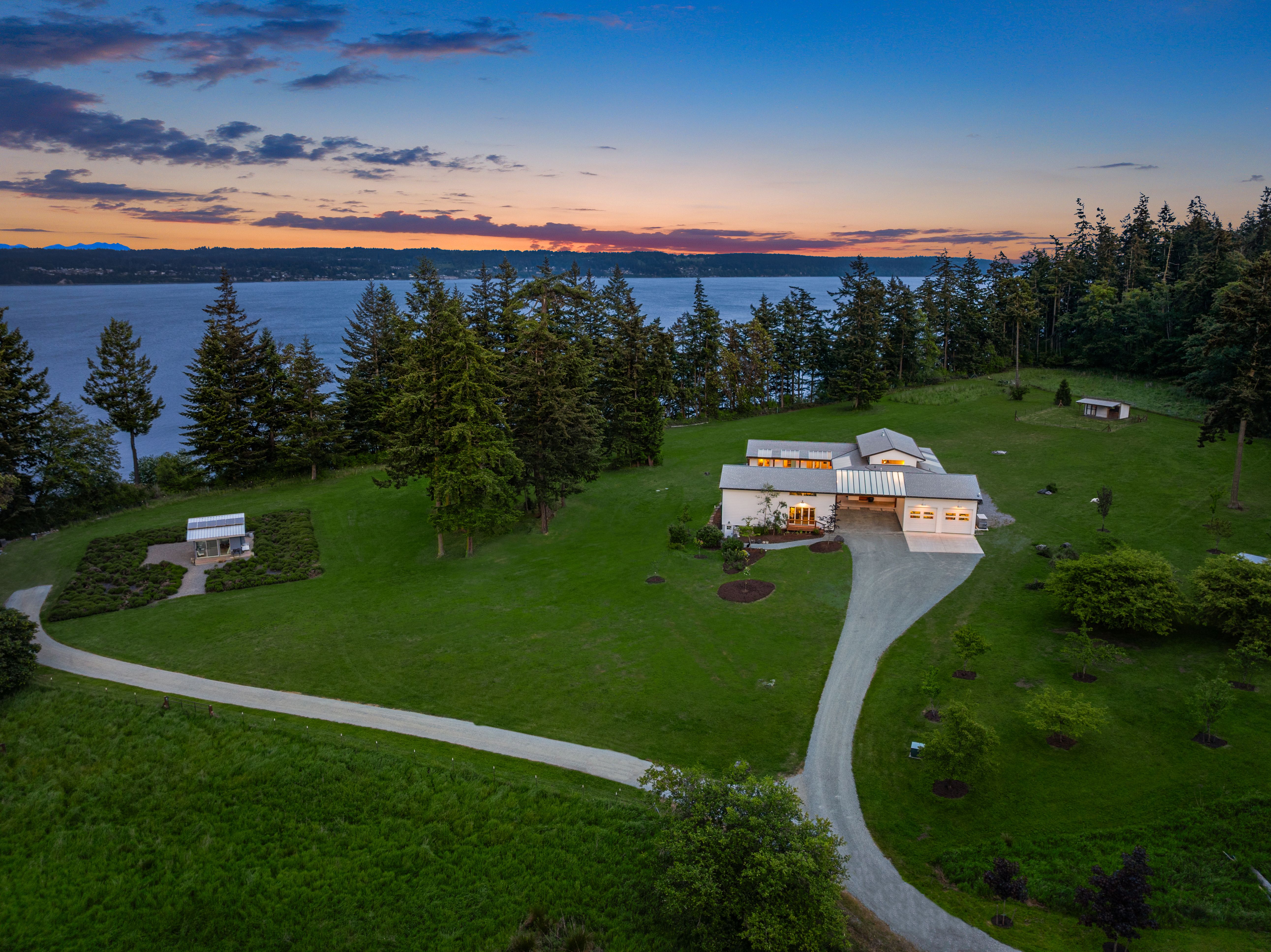  1035 Susan St, Coupeville, WA 98239 - 物件實景