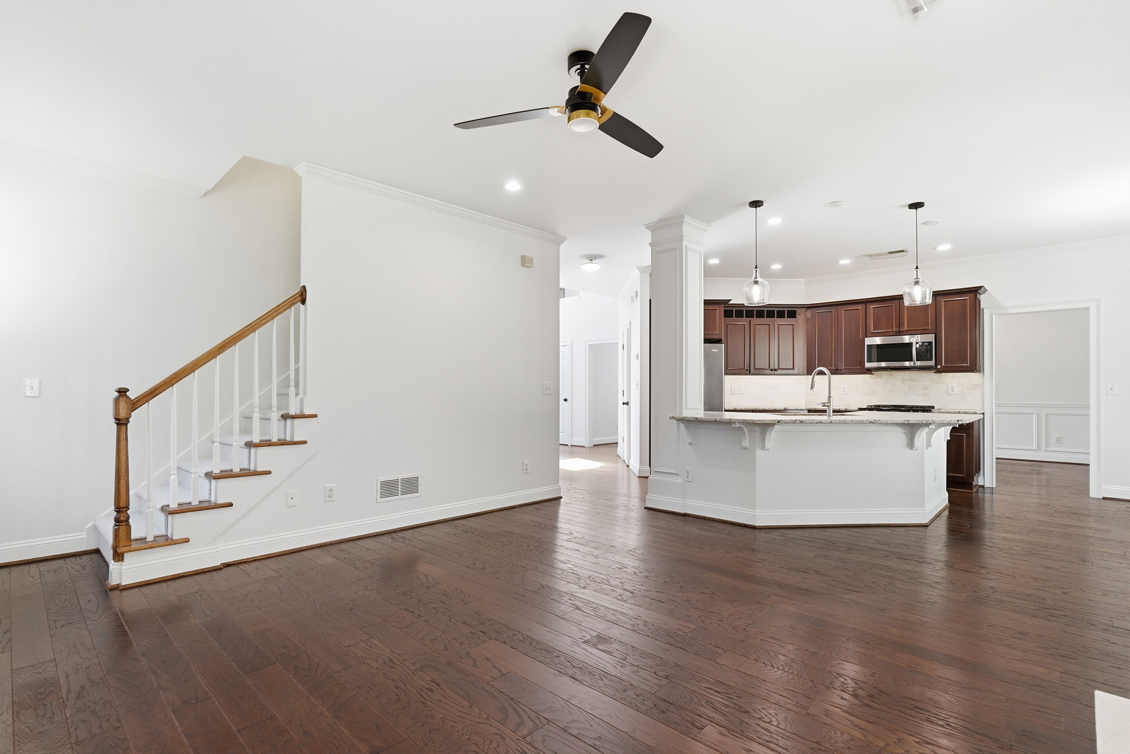  Beautifully Updated Johns Creek Home on a Private Cul-de-Sac - 物件實景