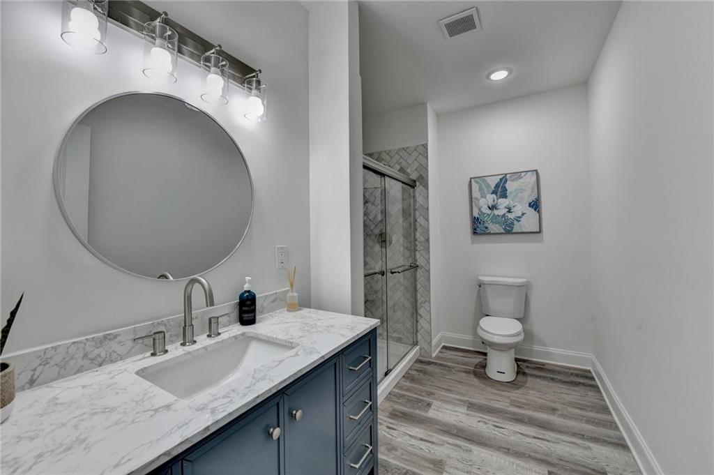 Gainesville, Georgia, 30506, United States, 5 Bedrooms Bedrooms, ,6 BathroomsBathrooms,Residential,For Sale,1978029