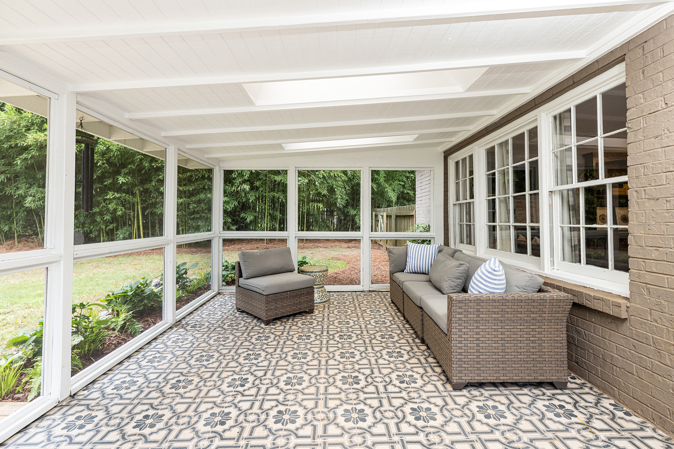  Beautifully Updated Home in Sought-after Arden Woods Neighborhood of Dunwoody - 物件實景