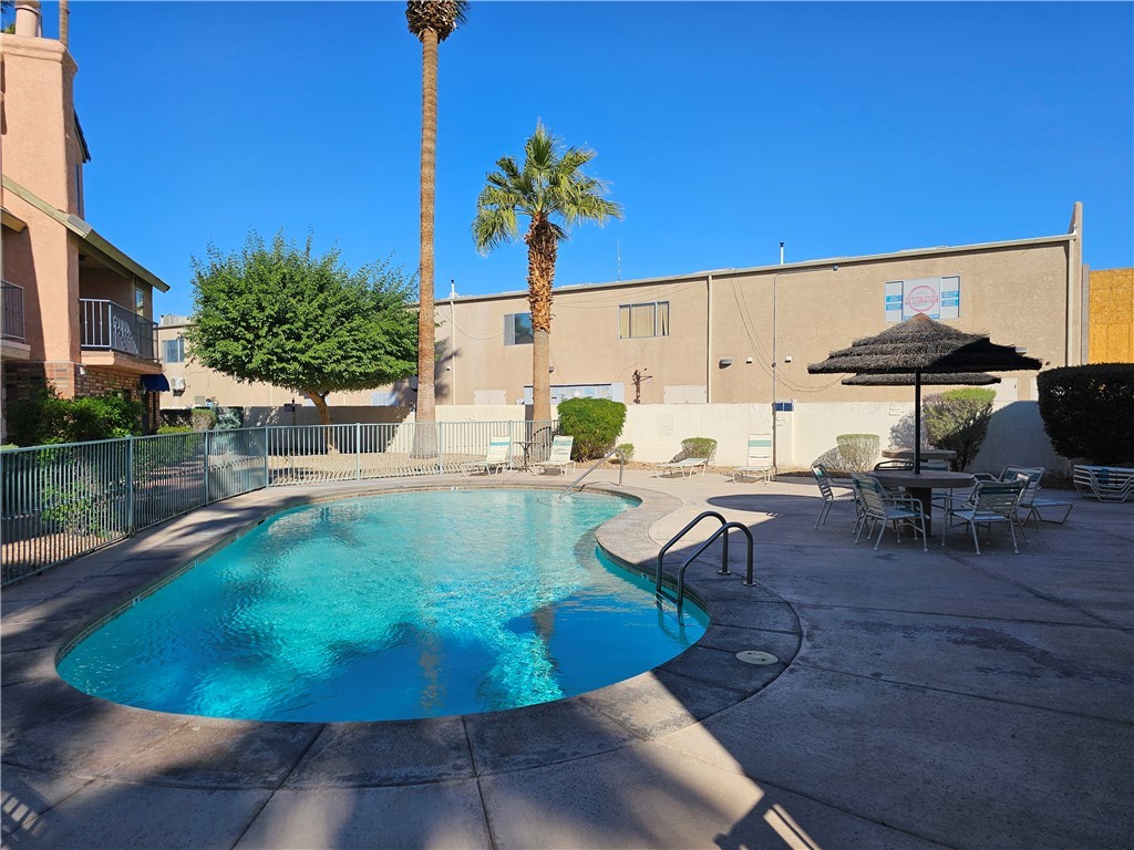 Lake Havasu, Arizona, 86403, United States, 2 Bedrooms Bedrooms, ,2 BathroomsBathrooms,Residential,For Sale,2002226