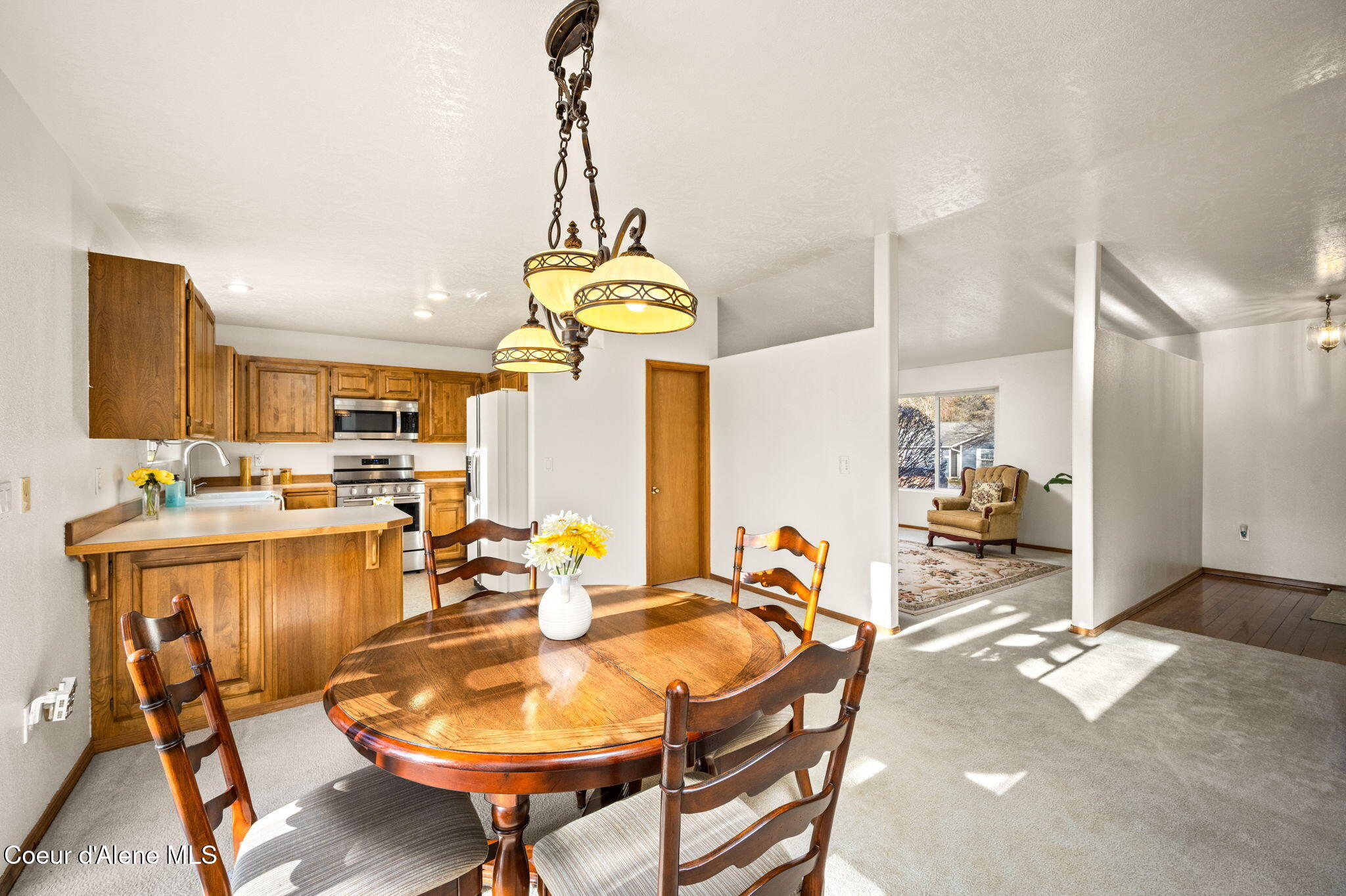 Rathdrum, Idaho, 83858, United States, 4 Bedrooms Bedrooms, ,3 BathroomsBathrooms,Residential,For Sale,2011357