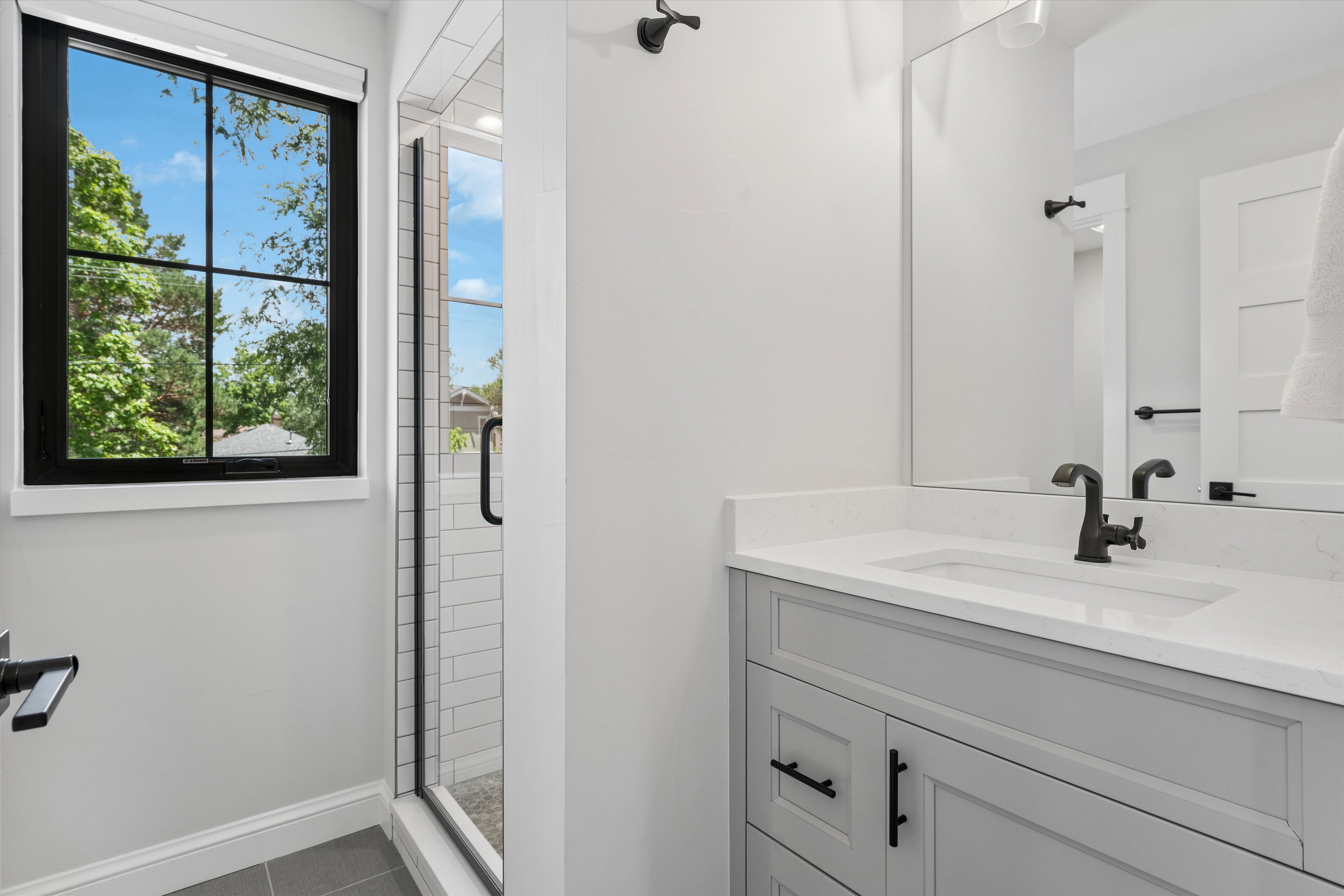  Newer-built residence offers an exceptional opportunity - 物件實景