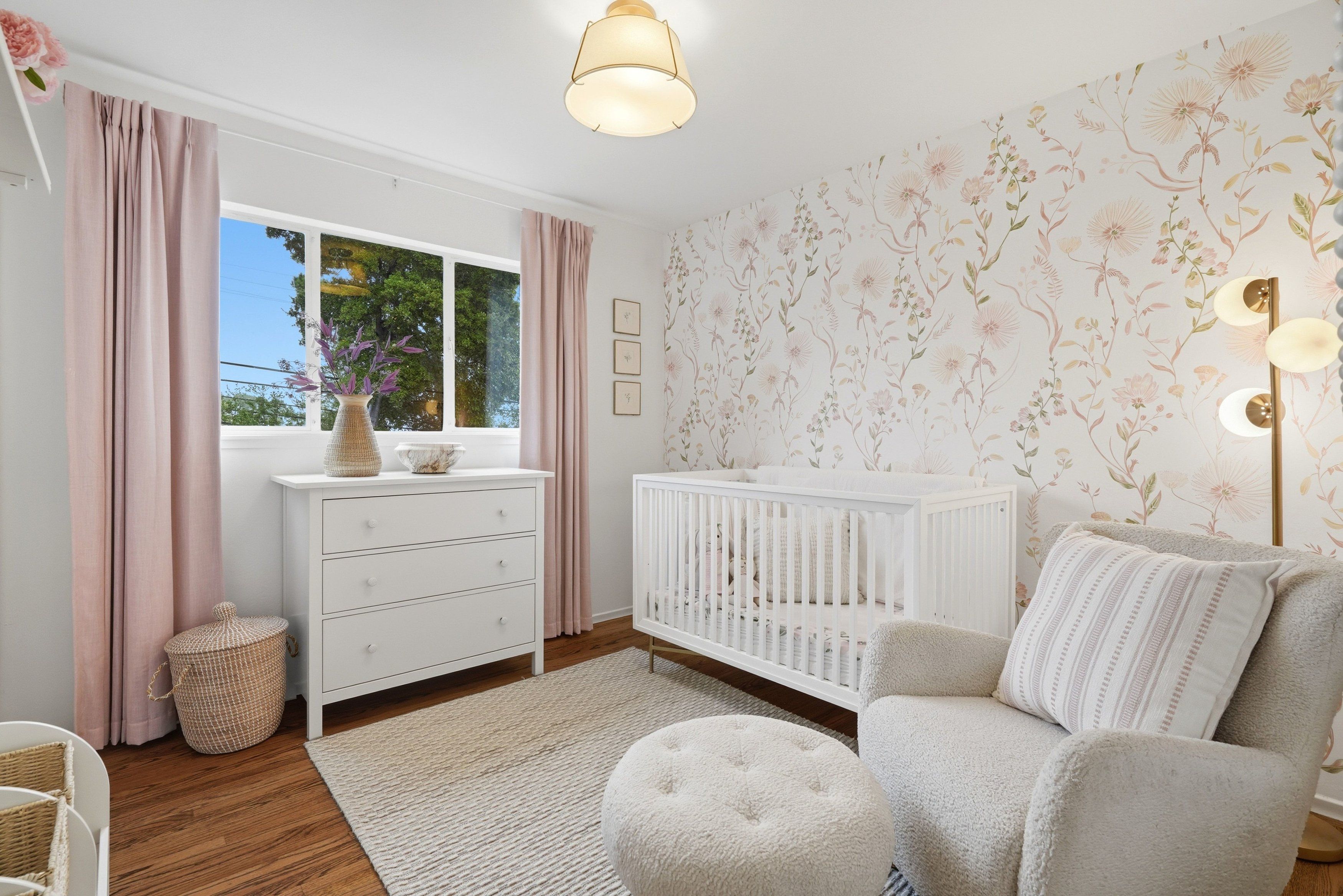  Remodeled in Farm Hill Estates - 物件實景