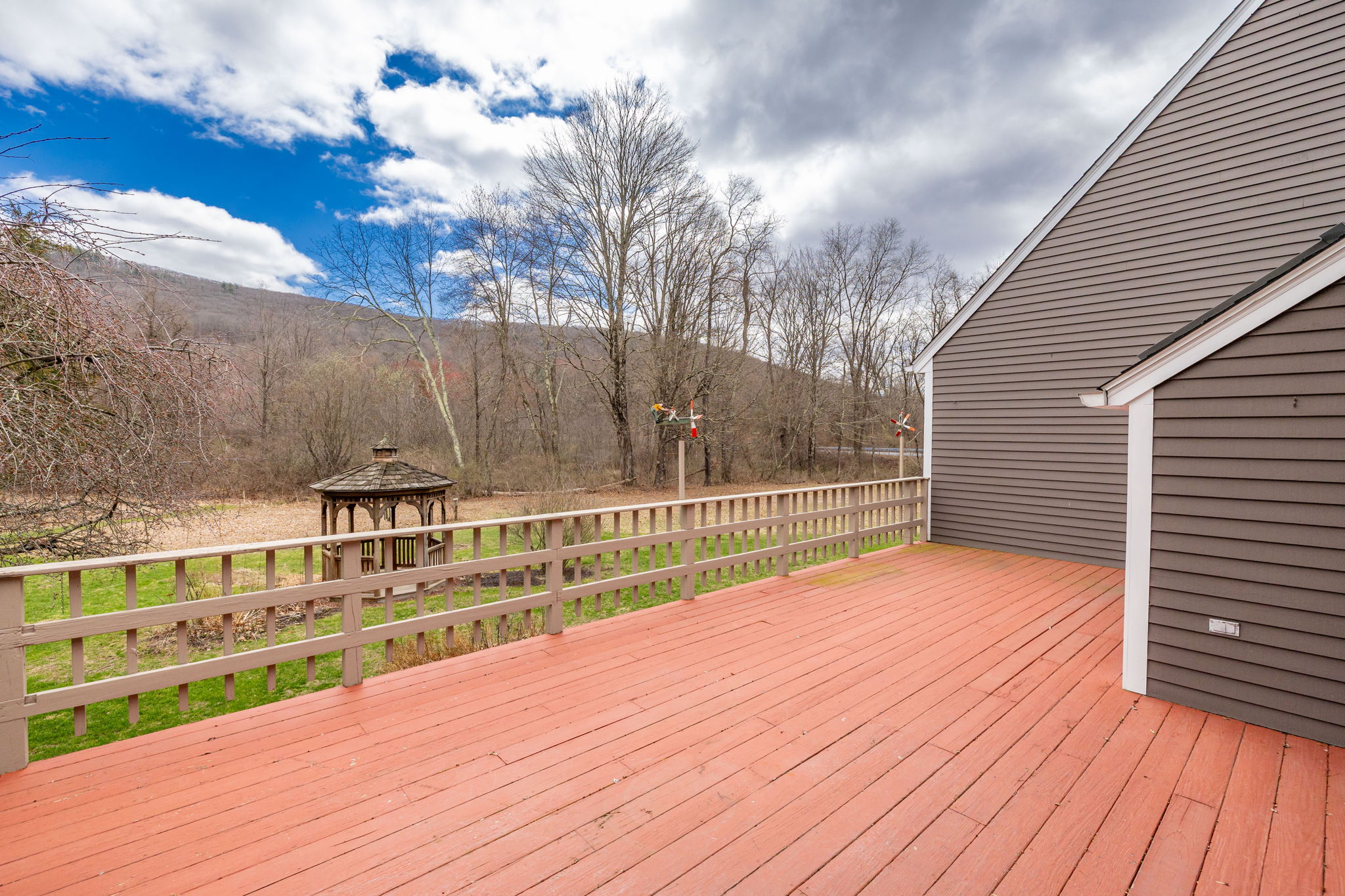  15 Studio Hill Circle - 物件實景