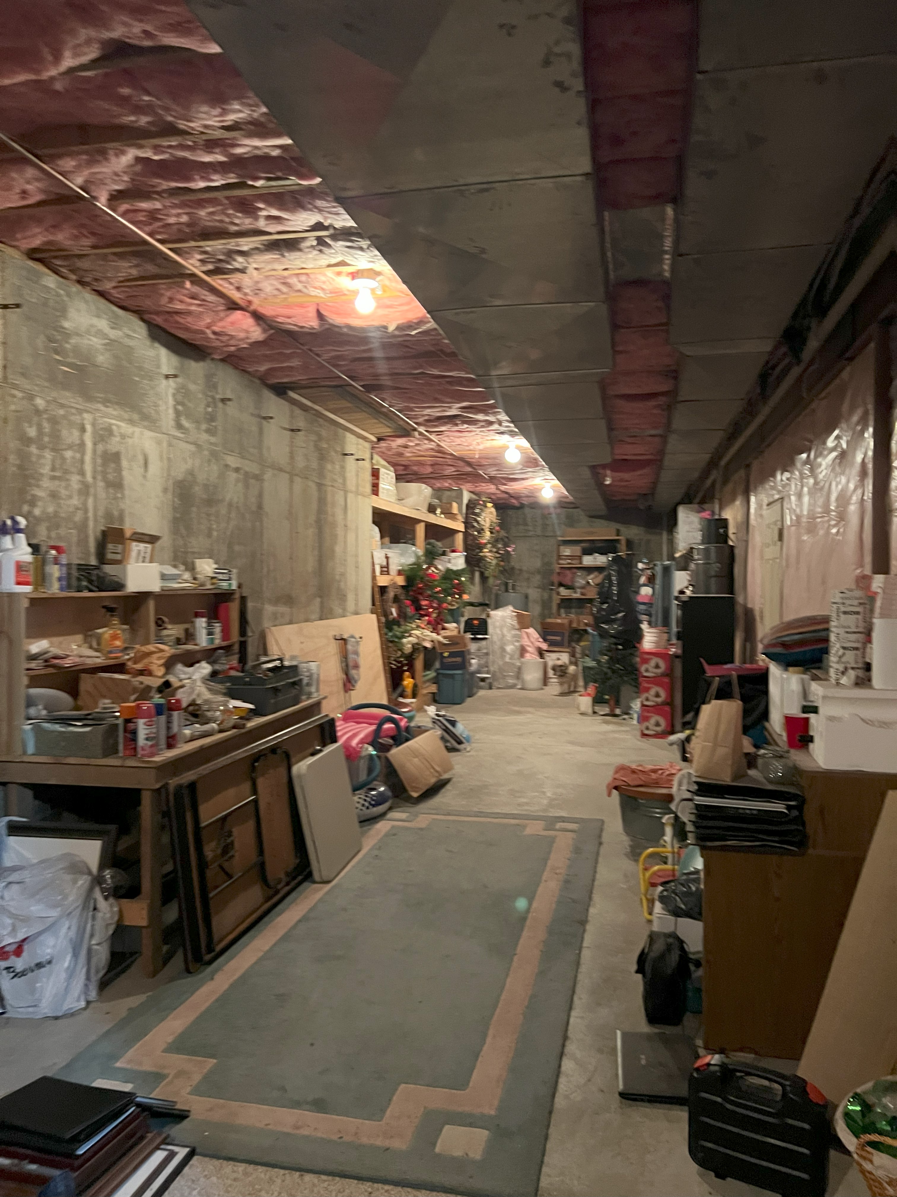 Frankfort, Kentucky, 40601, United States, 5 Bedrooms Bedrooms, ,4 BathroomsBathrooms,Residential,For Sale,1983551