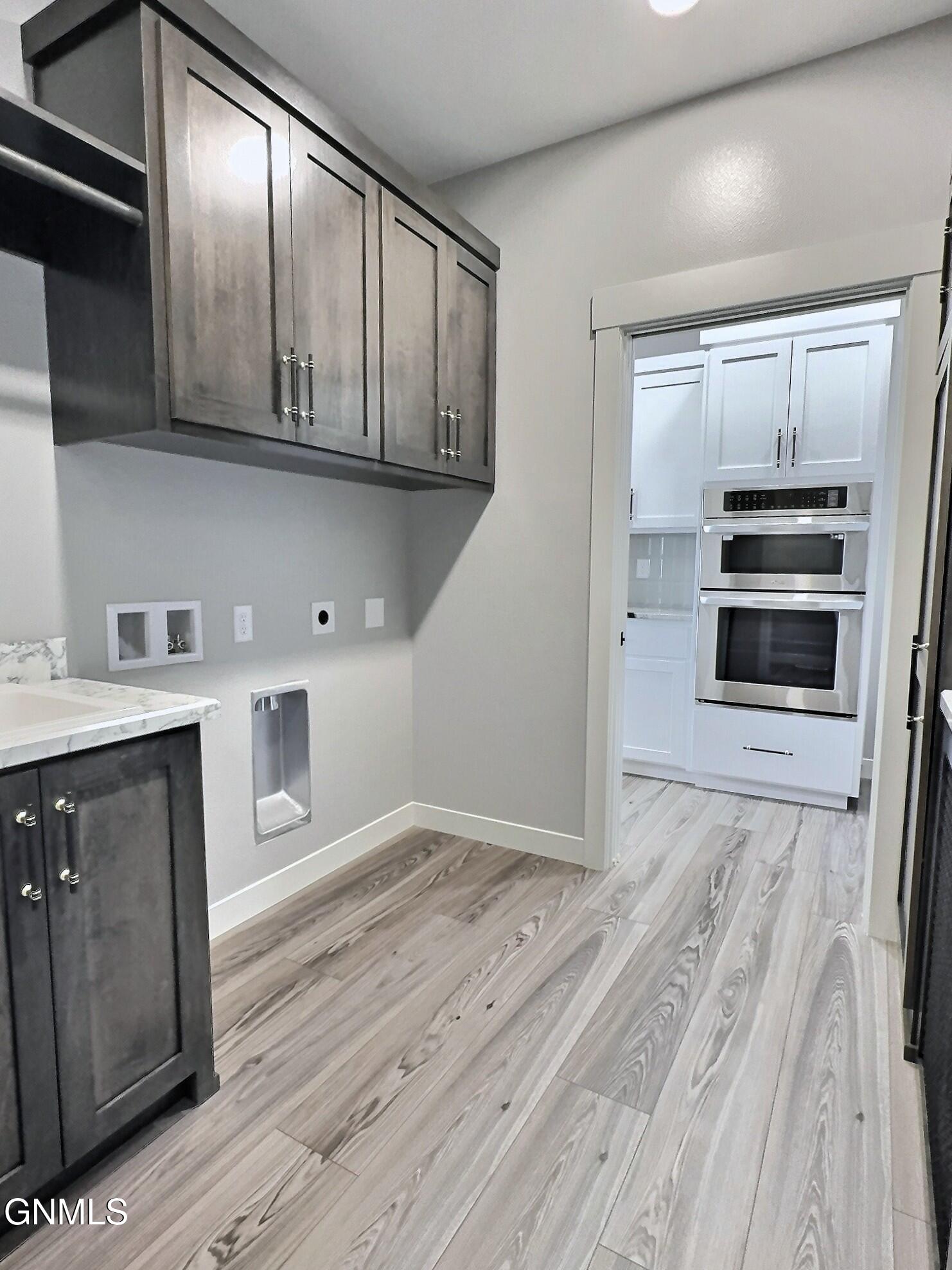 Bismarck, North Dakota, 58503, United States, 3 Bedrooms Bedrooms, ,4 BathroomsBathrooms,Residential,For Sale,2027923