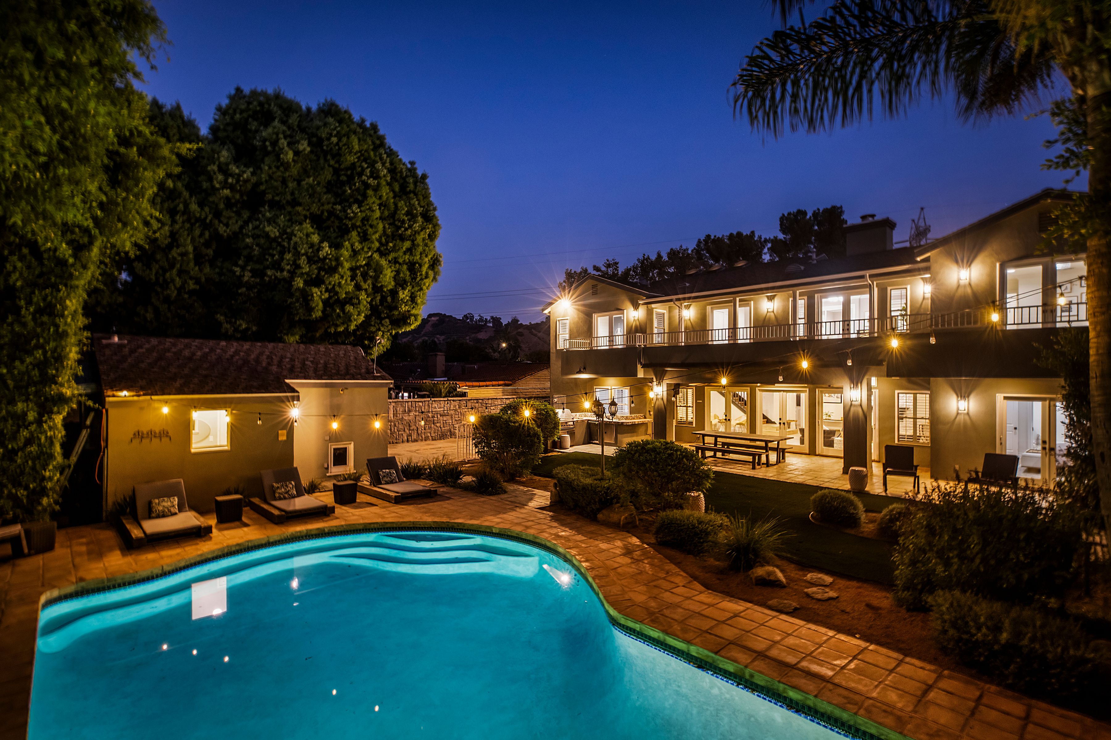 1333 West Valleyheart Drive - 物件實景