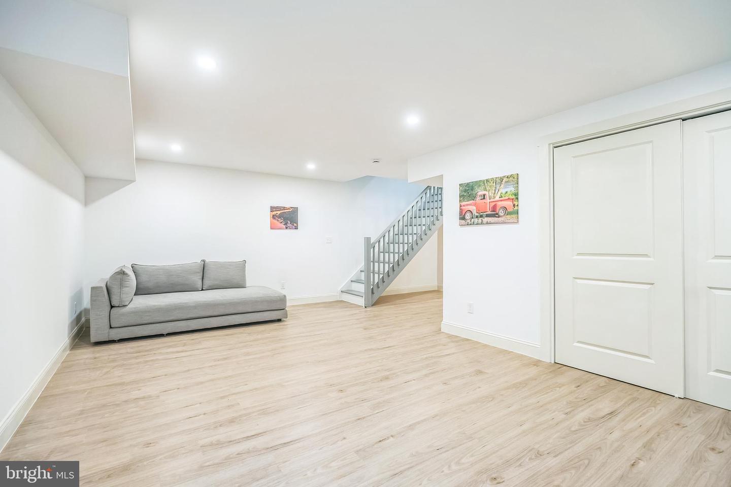 Collingswood, New Jersey, 08107, United States, 3 Bedrooms Bedrooms, ,4 BathroomsBathrooms,Residential,For Sale,1984661