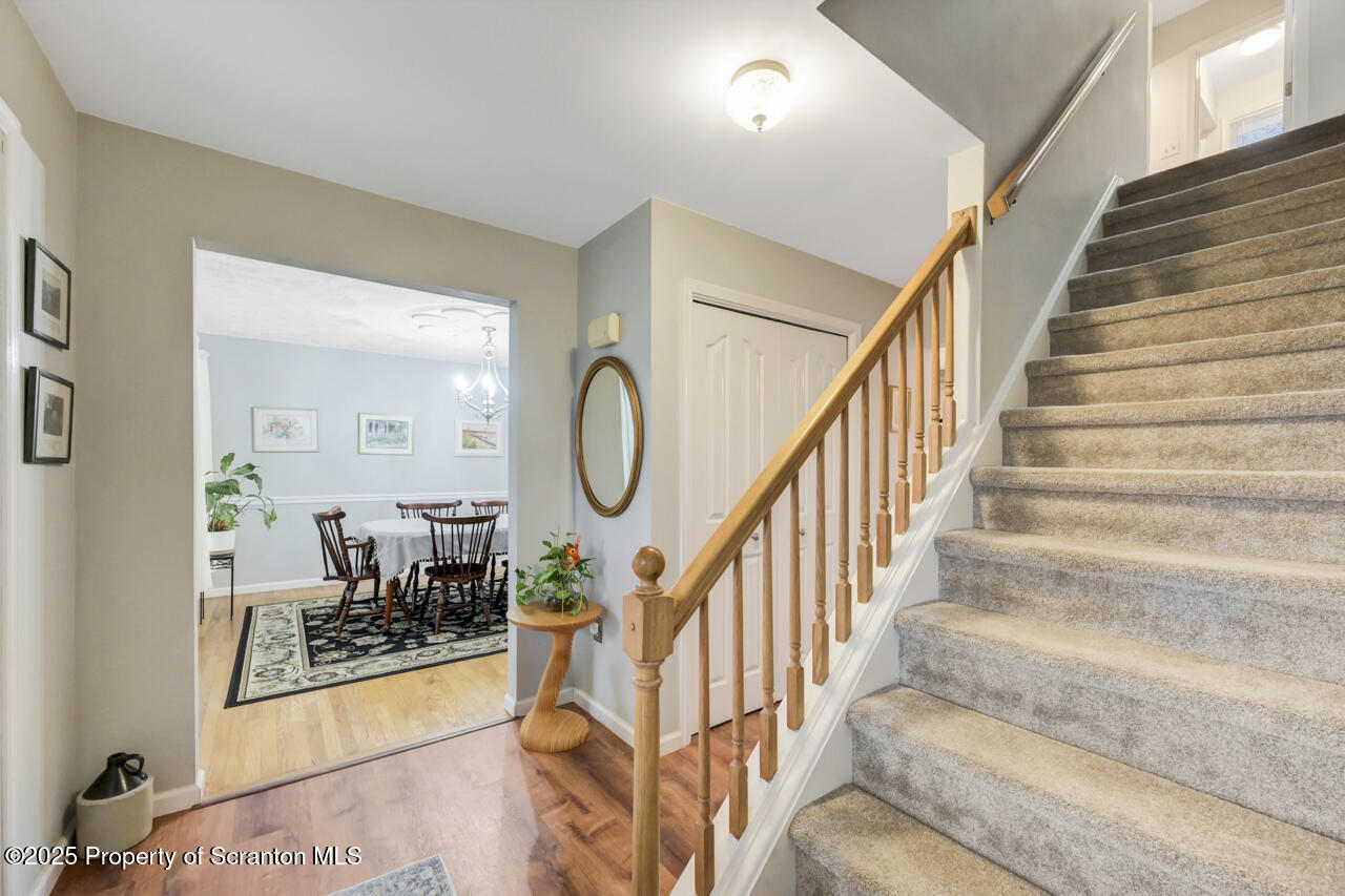 Moscow, Pennsylvania, 18444, United States, 4 Bedrooms Bedrooms, ,3 BathroomsBathrooms,Residential,For Sale,1999733