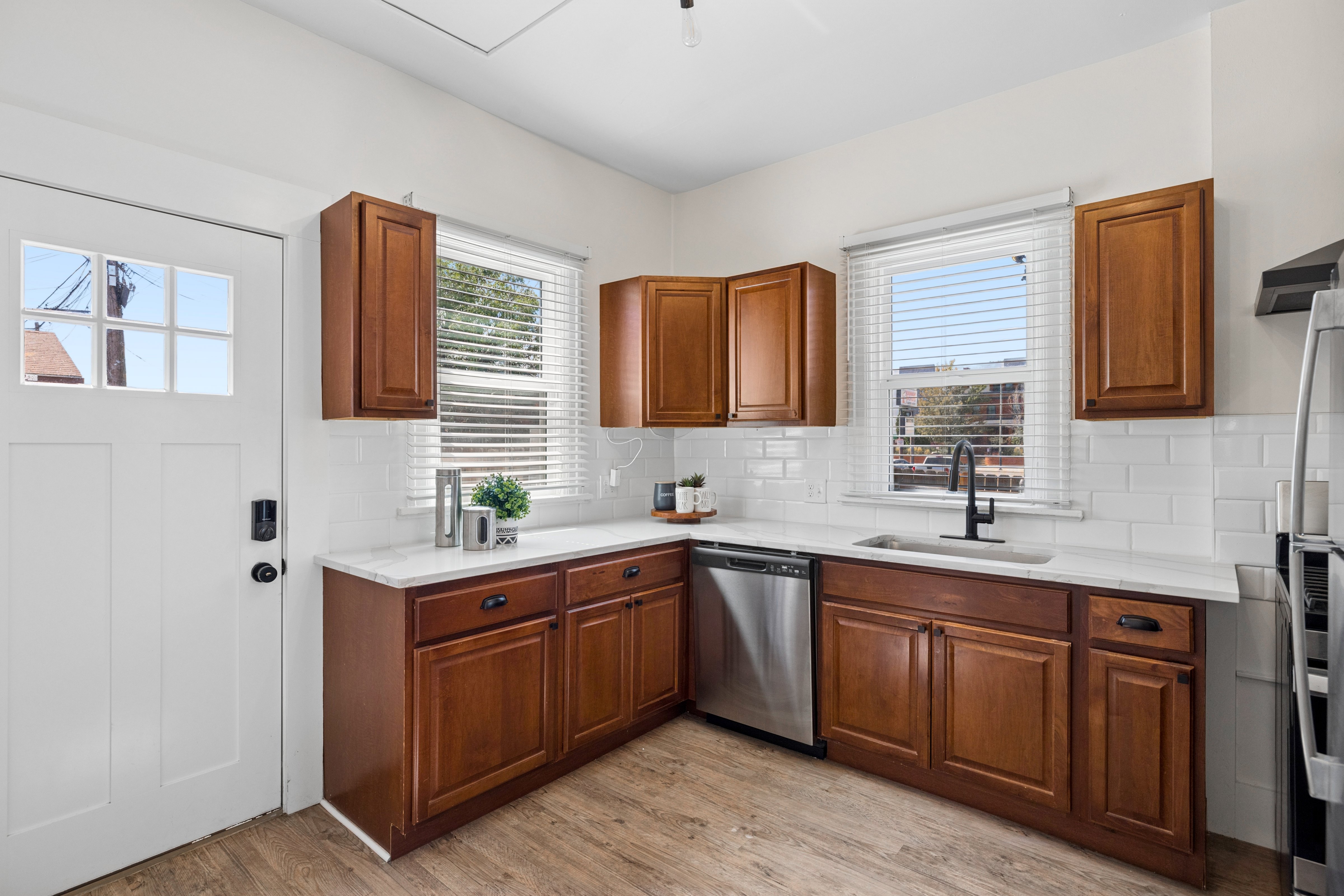  Charming 2-Bedroom Speer Rowhome with No HOA and Parking - 物件實景