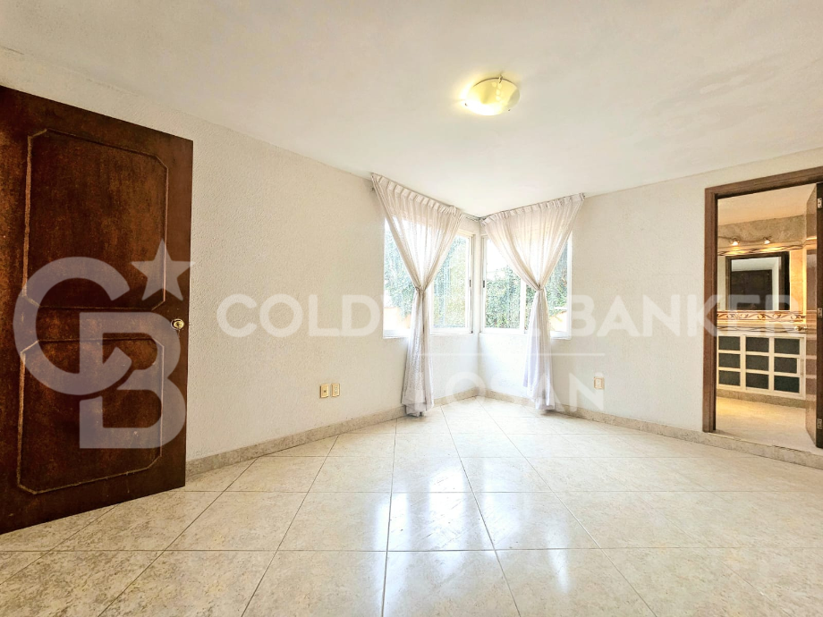 Naucalpan de Juárez, Estado de méxico, 53100, Mexico, 3 Bedrooms Bedrooms, ,4 BathroomsBathrooms,Residential,For Sale,1687508