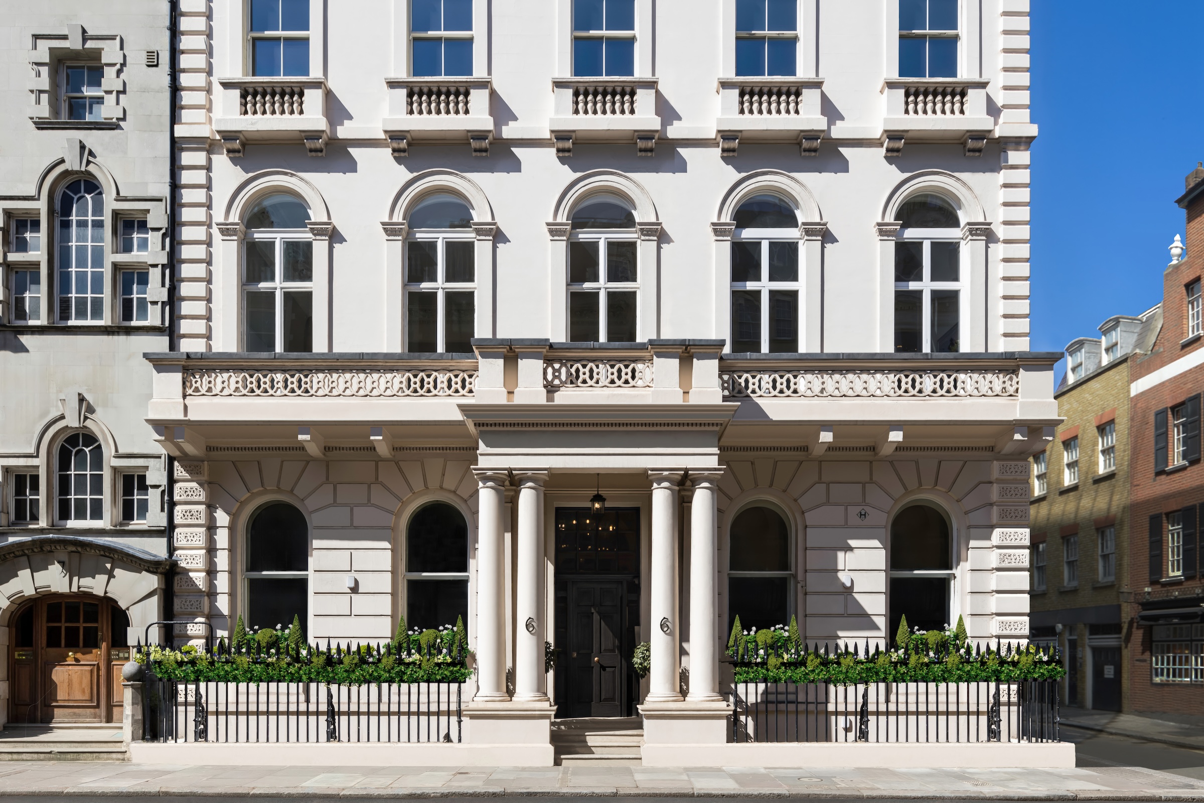  A one-bedroom luxury apartment in Mayfair development - 物件實景