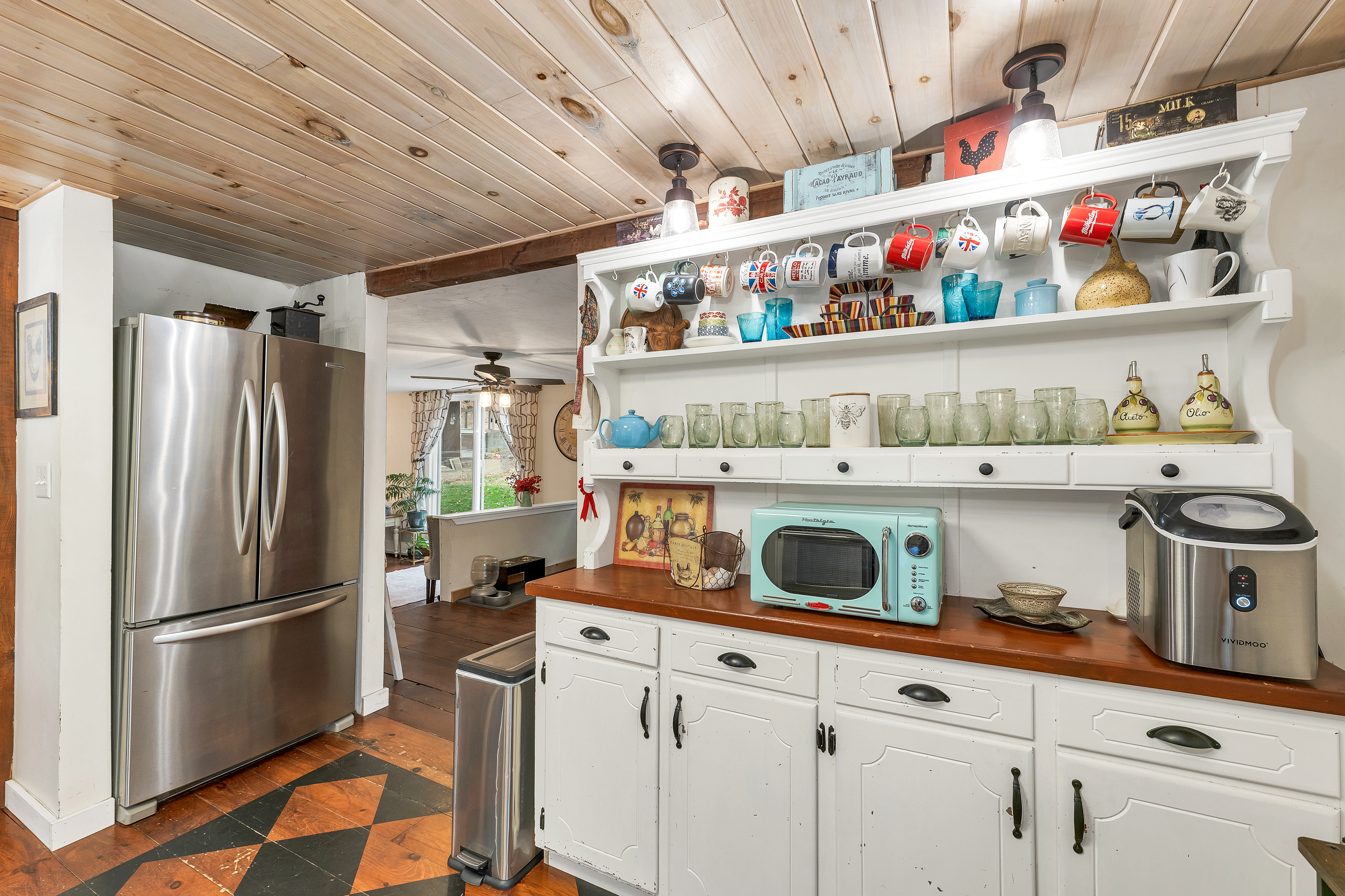 New Hampton, New Hampshire, 03256, United States, 3 Bedrooms Bedrooms, ,2 BathroomsBathrooms,Residential,For Sale,1976392