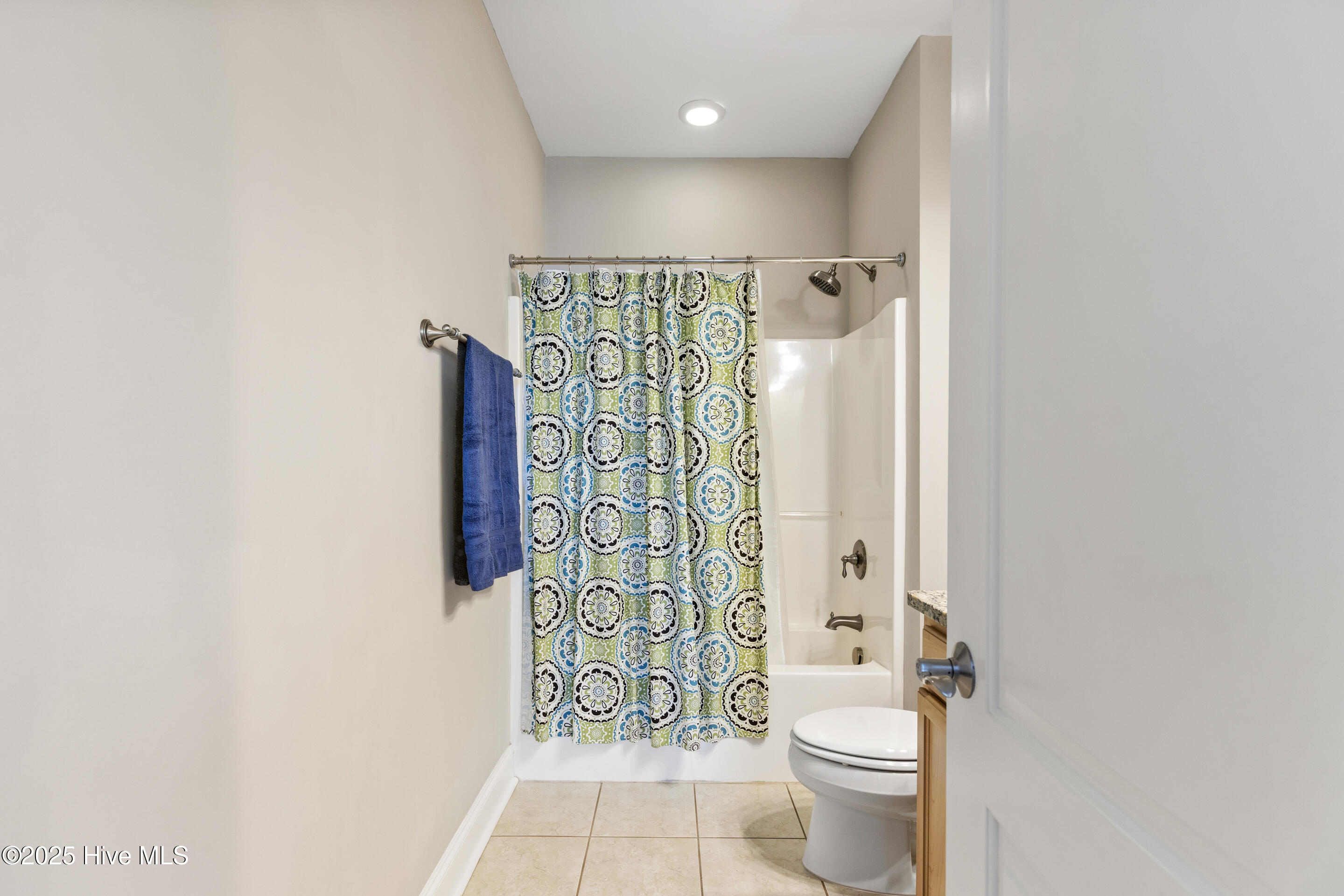 Oak Island, North Carolina, 28465, United States, 2 Bedrooms Bedrooms, ,2 BathroomsBathrooms,Residential,For Sale,1777978