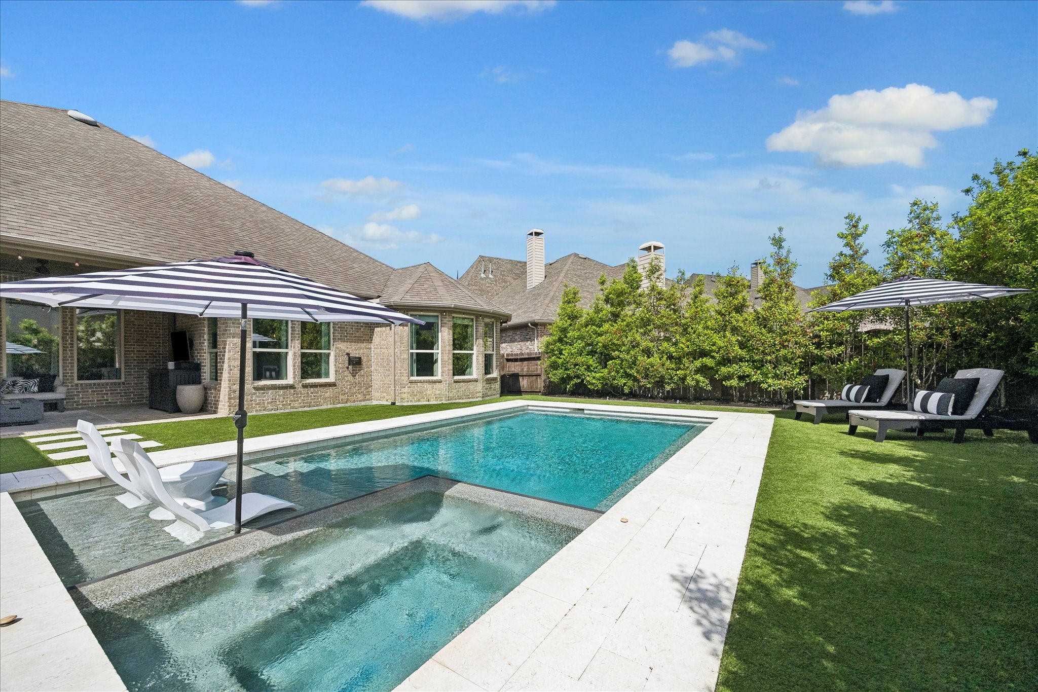  2807 Mayfield Ridge Lane - 物件實景