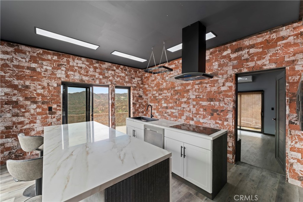Calabasas, California, 91302, United States, 5 Bedrooms Bedrooms, ,3 BathroomsBathrooms,Residential,For Sale,1742769
