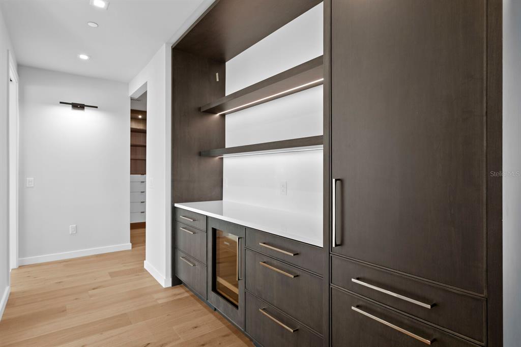 Indian Rocks Beach, Florida, 33785, United States, 8 Bedrooms Bedrooms, ,11 BathroomsBathrooms,Residential,For Sale,1997282