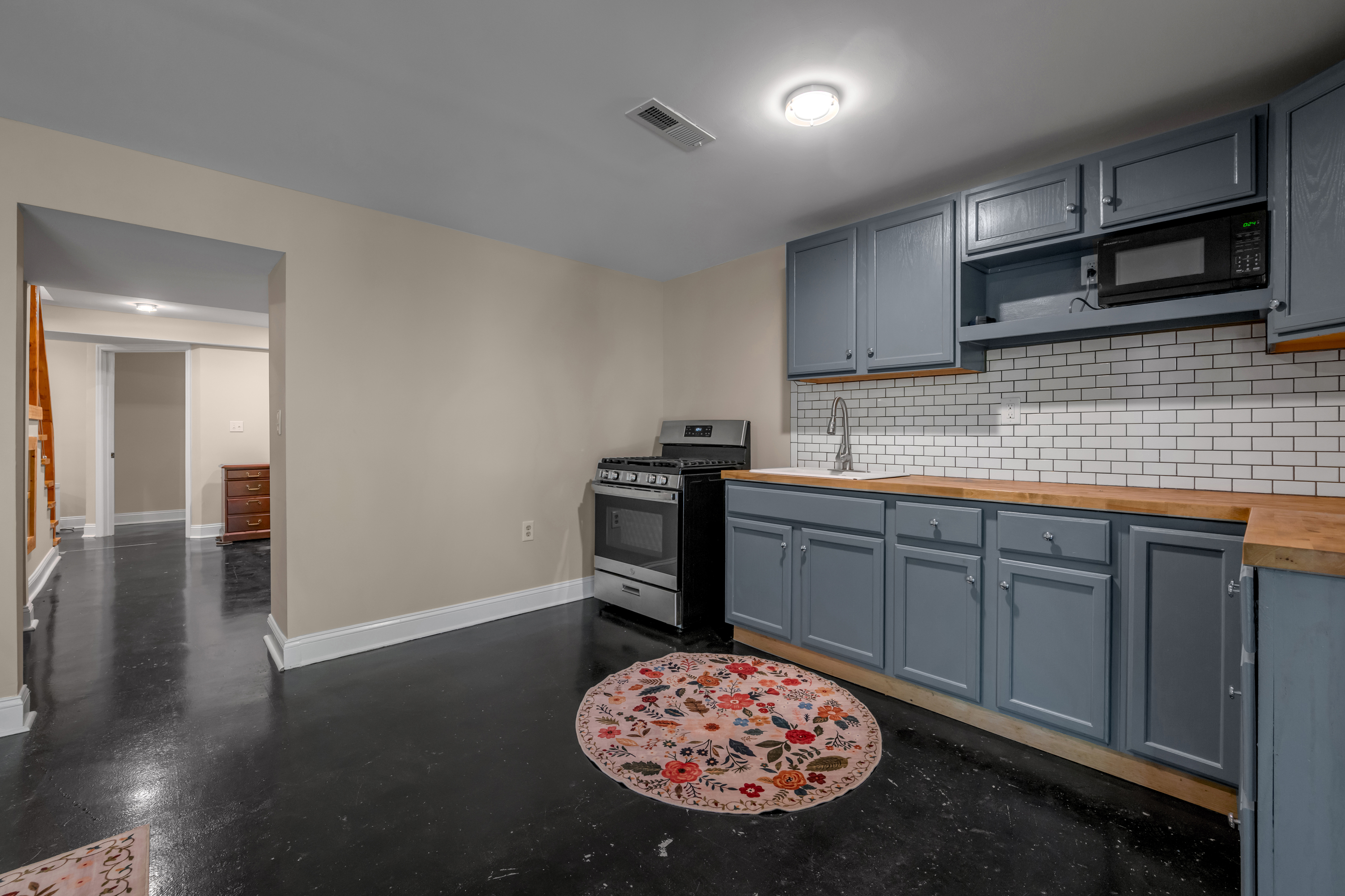  186 Hunter Drive - 物件實景