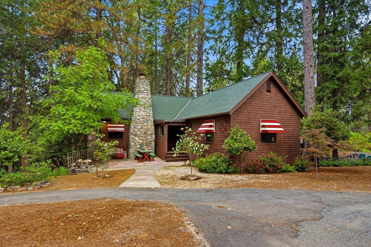 Nevada City, California, 95959, United States, 3 Bedrooms Bedrooms, ,2 BathroomsBathrooms,Residential,For Sale,2037300