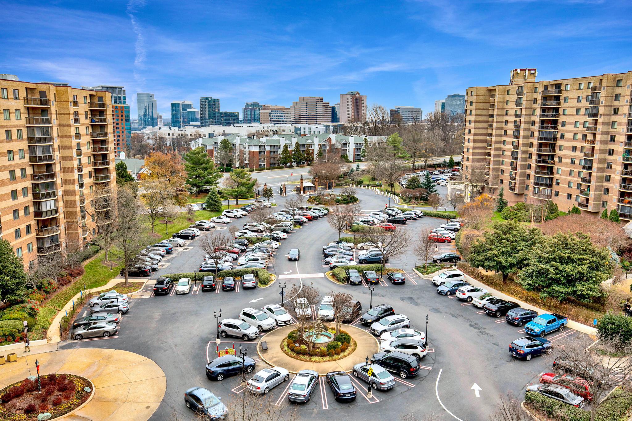  8360 Greensboro Drive, Mclean, VA, 22102 - 物件實景