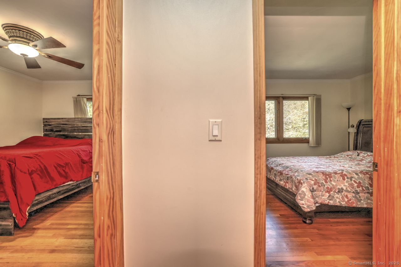 Woodbridge, Connecticut, 06525, United States, 3 Bedrooms Bedrooms, ,2 BathroomsBathrooms,Residential,For Sale,1989444