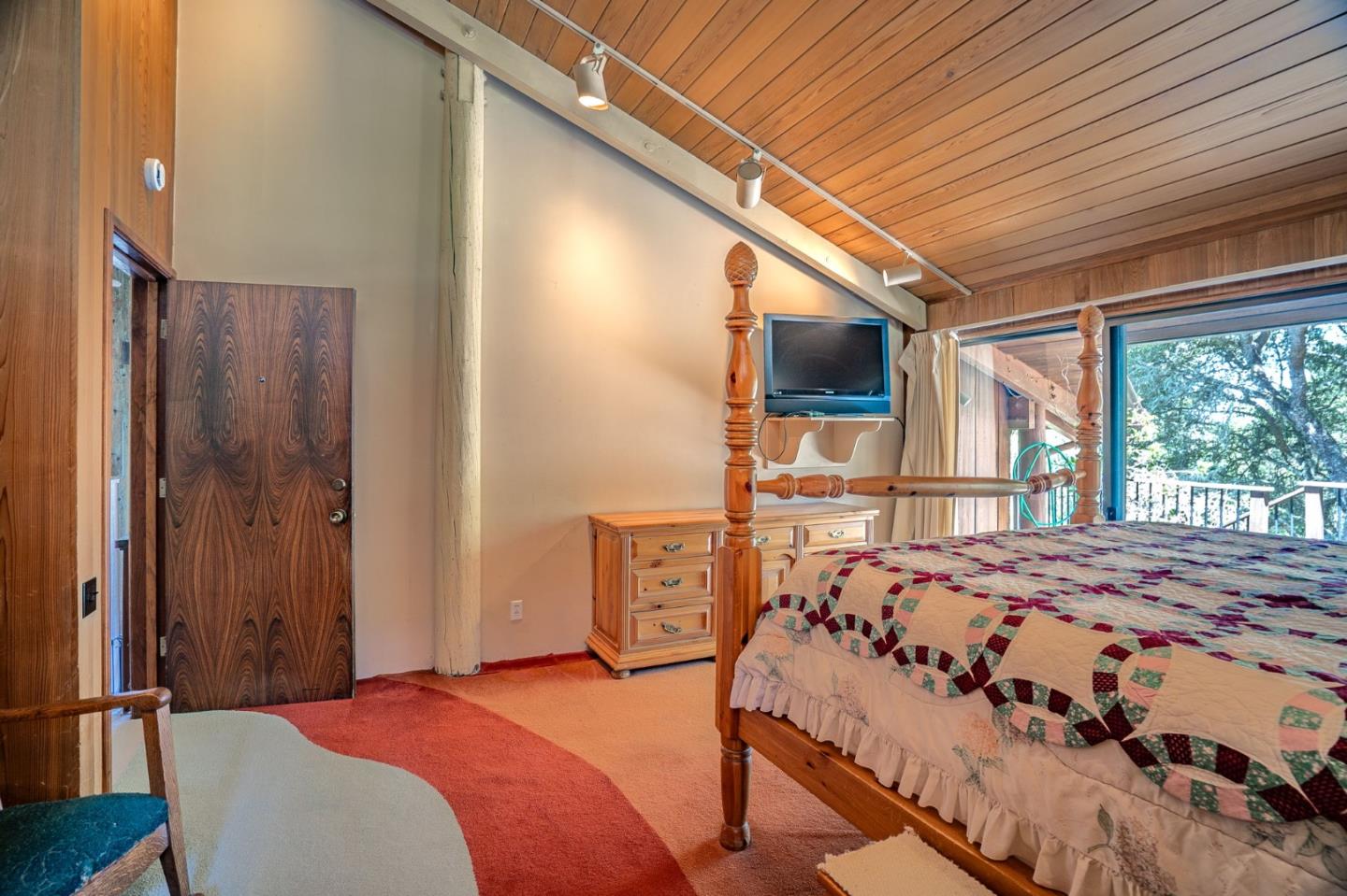 Woodside, California, 94062, United States, 3 Bedrooms Bedrooms, ,4 BathroomsBathrooms,Residential,For Sale,1848969