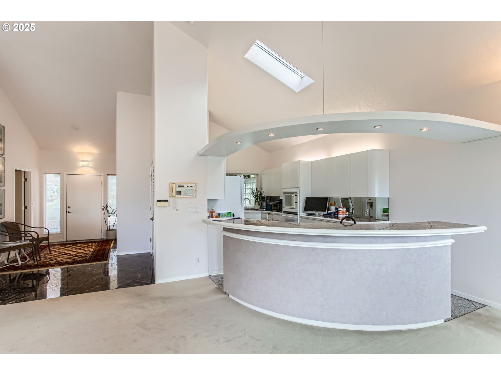 Portland, Oregon, 97229, United States, 3 Bedrooms Bedrooms, ,4 BathroomsBathrooms,Residential,For Sale,1982517