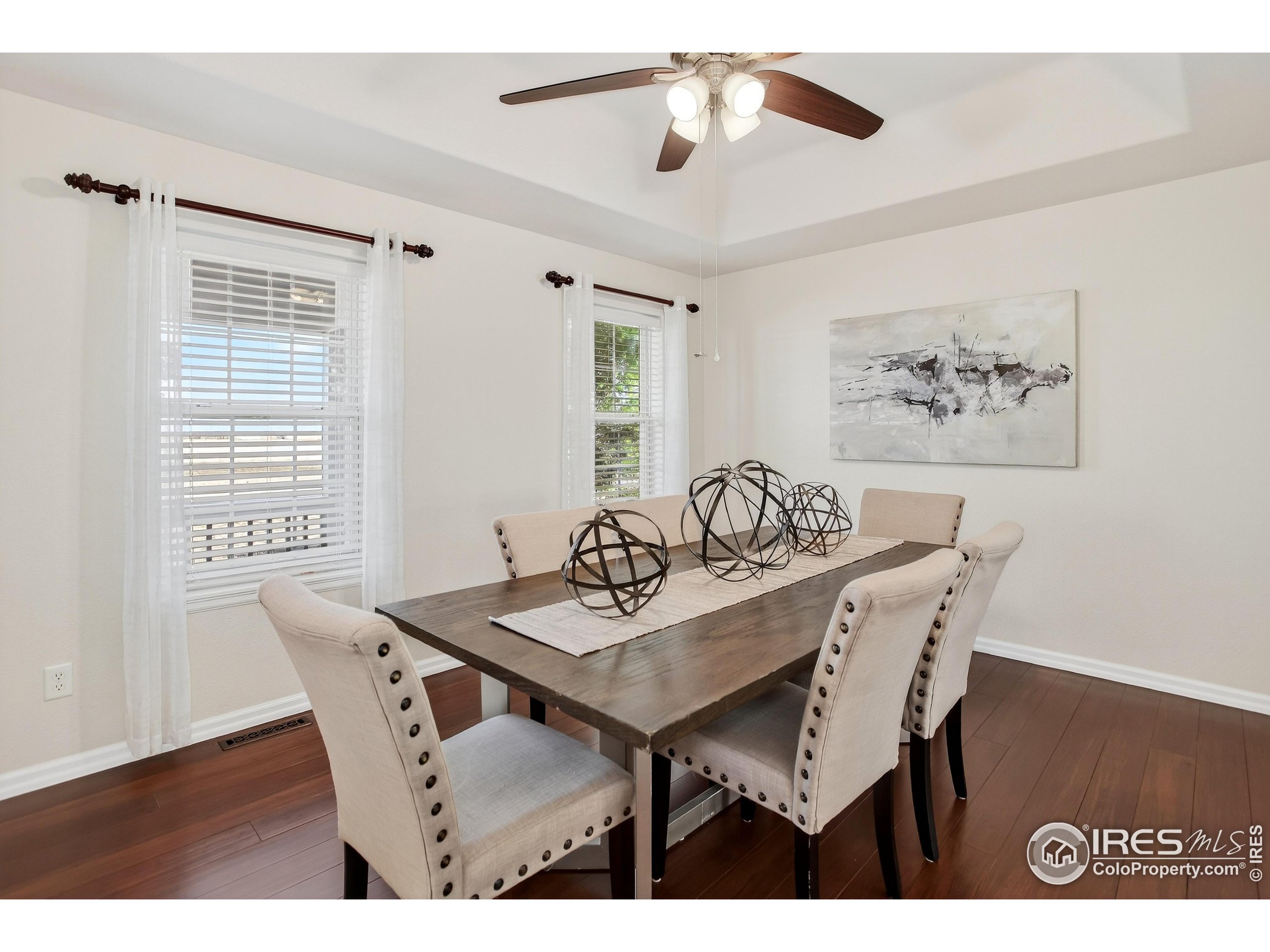 Strasburg, Colorado, 80136, United States, 3 Bedrooms Bedrooms, ,4 BathroomsBathrooms,Residential,For Sale,1991126