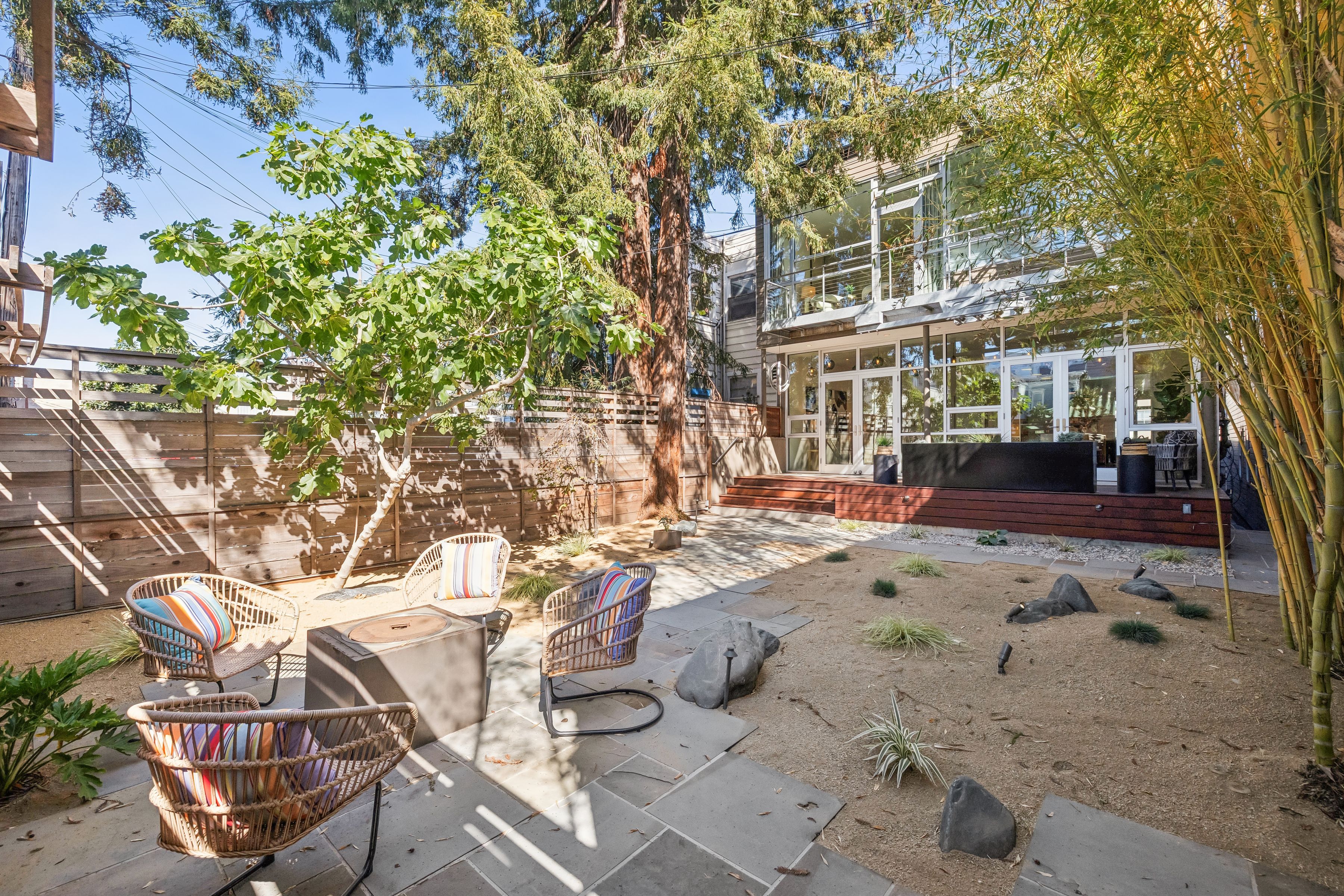  1076 South Van Ness Avenue - 物件實景