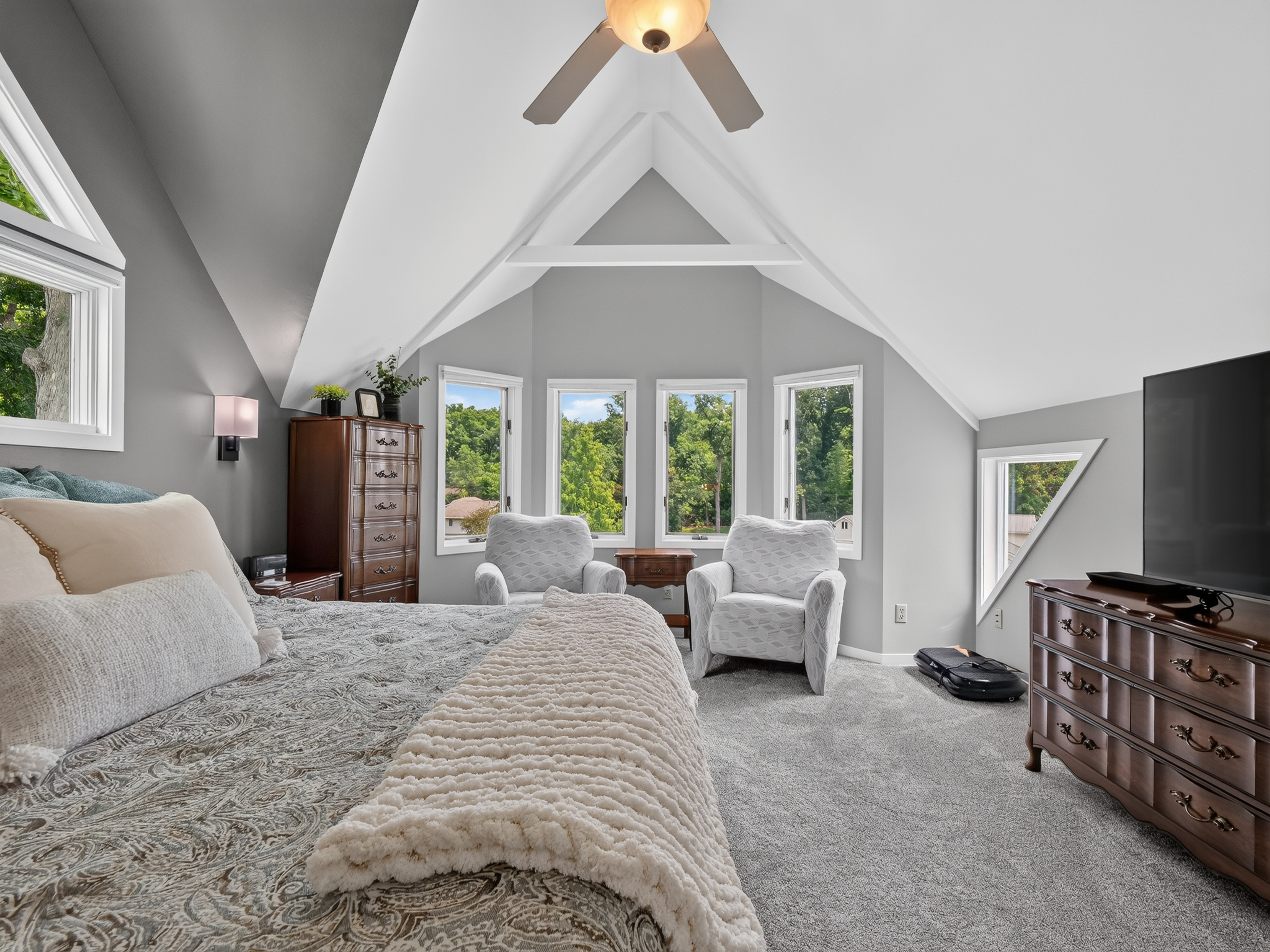  Beautifully Maintained Syracuse Lake Home - 物件實景