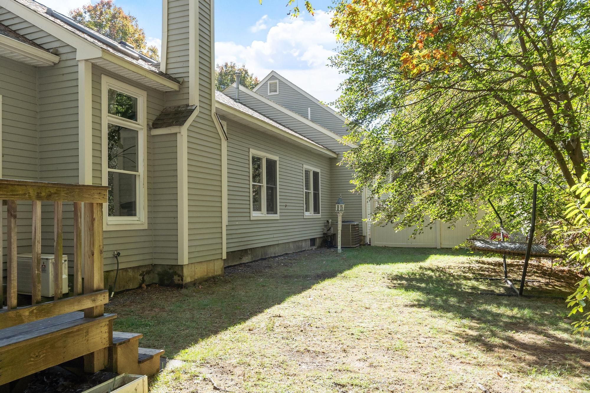  14 Stonegate Lane, Bedford, MA 01730 - 物件實景