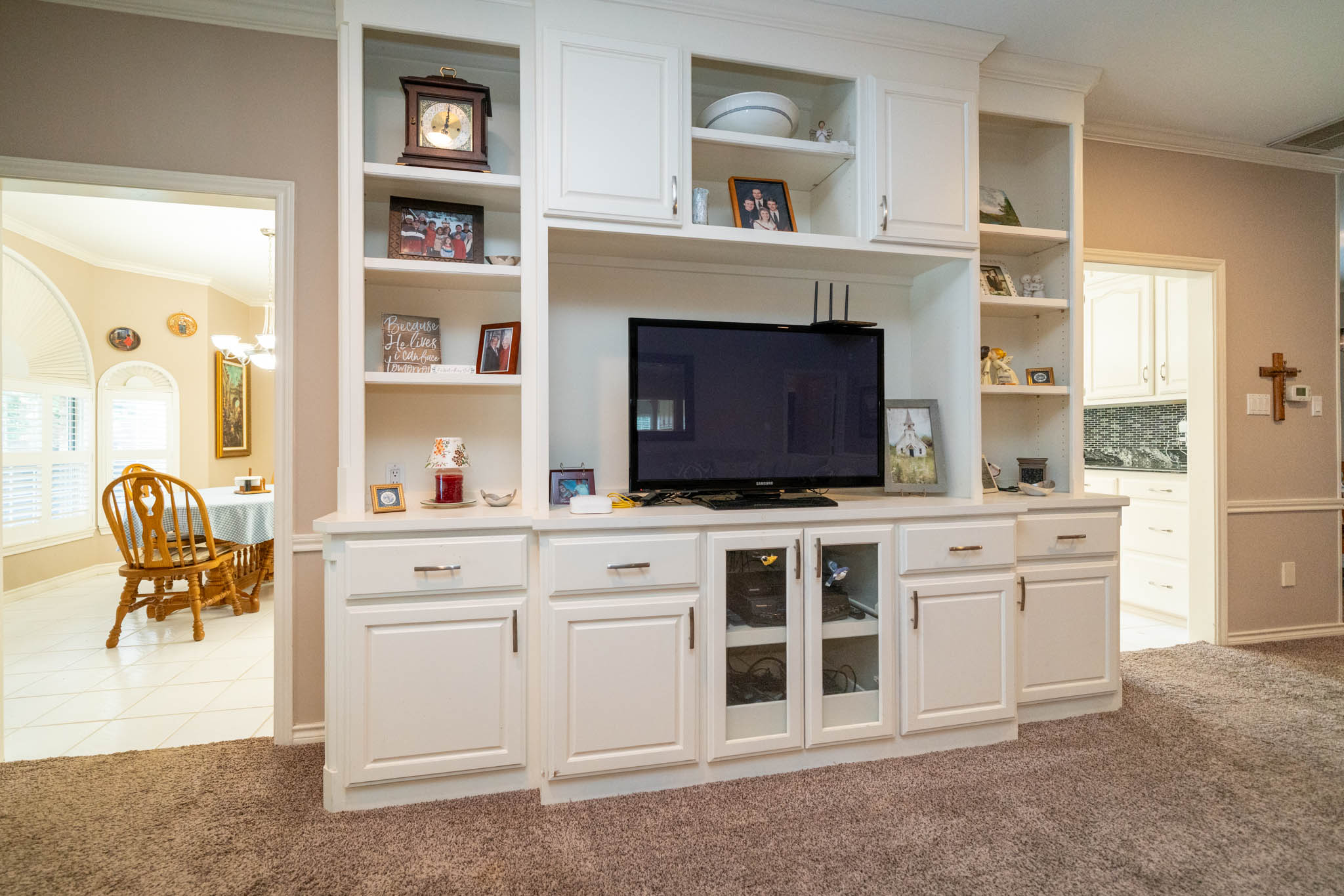 Jacksonville, Texas, 75766, United States, 3 Bedrooms Bedrooms, ,4 BathroomsBathrooms,Residential,For Sale,1984129