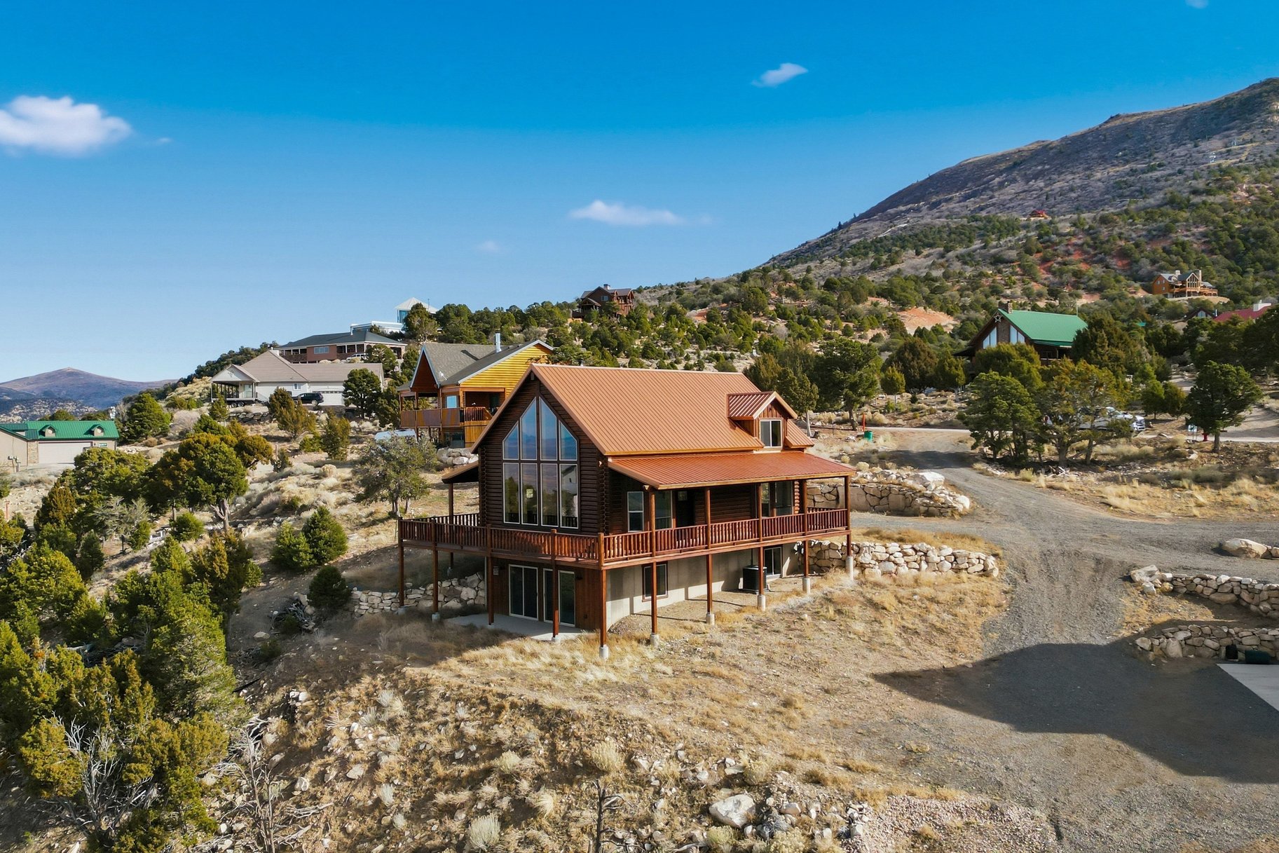  Cedar Highlands Cabin With Stunning Views - 物件實景