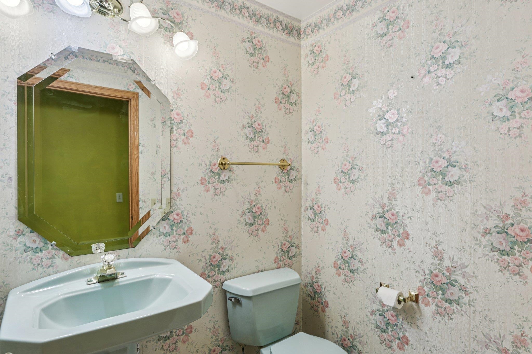 Deforest, Wisconsin, 53532, United States, 3 Bedrooms Bedrooms, ,3 BathroomsBathrooms,Residential,For Sale,1943421